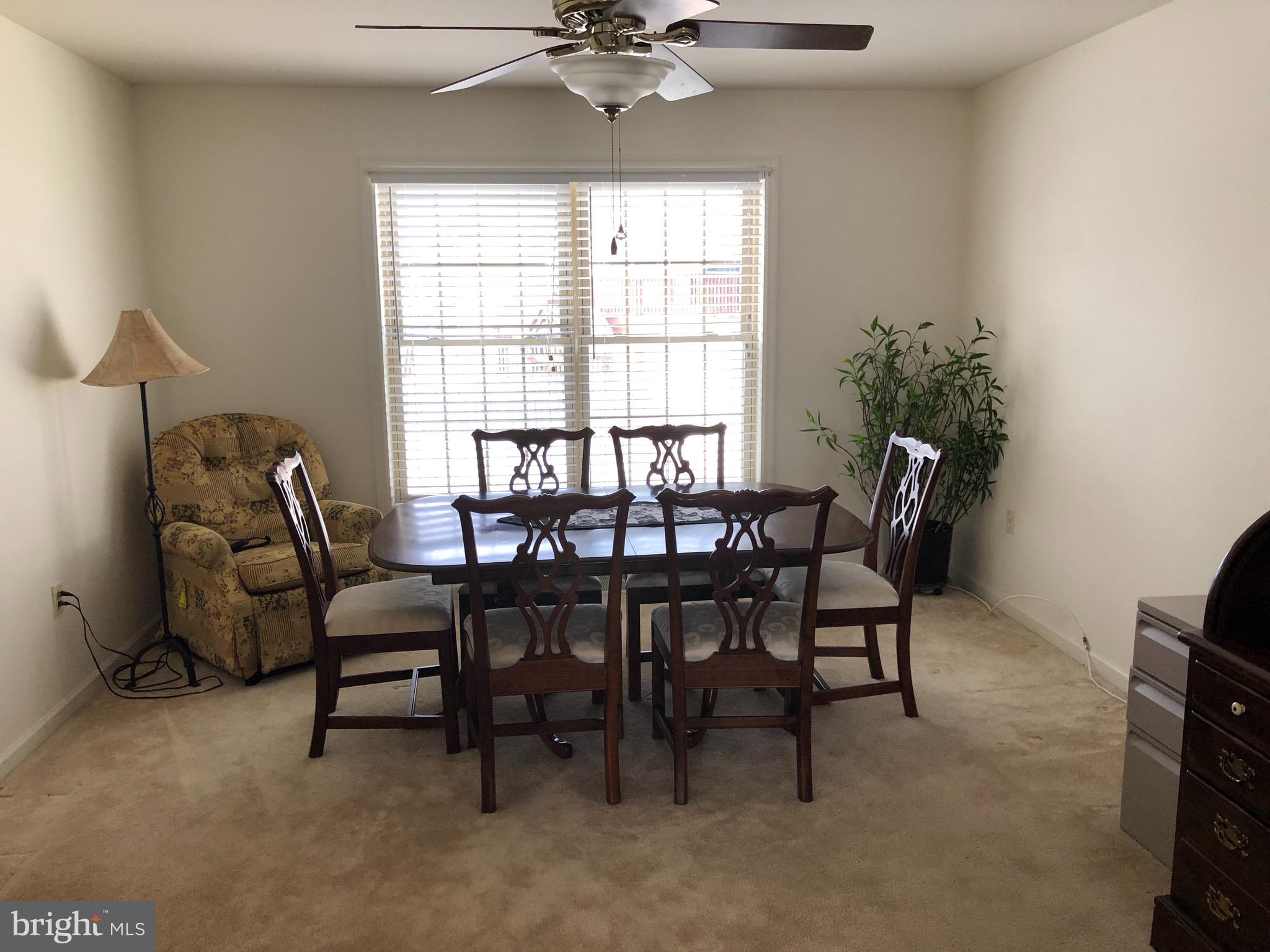 LINCOLNS MEADOW - Residential