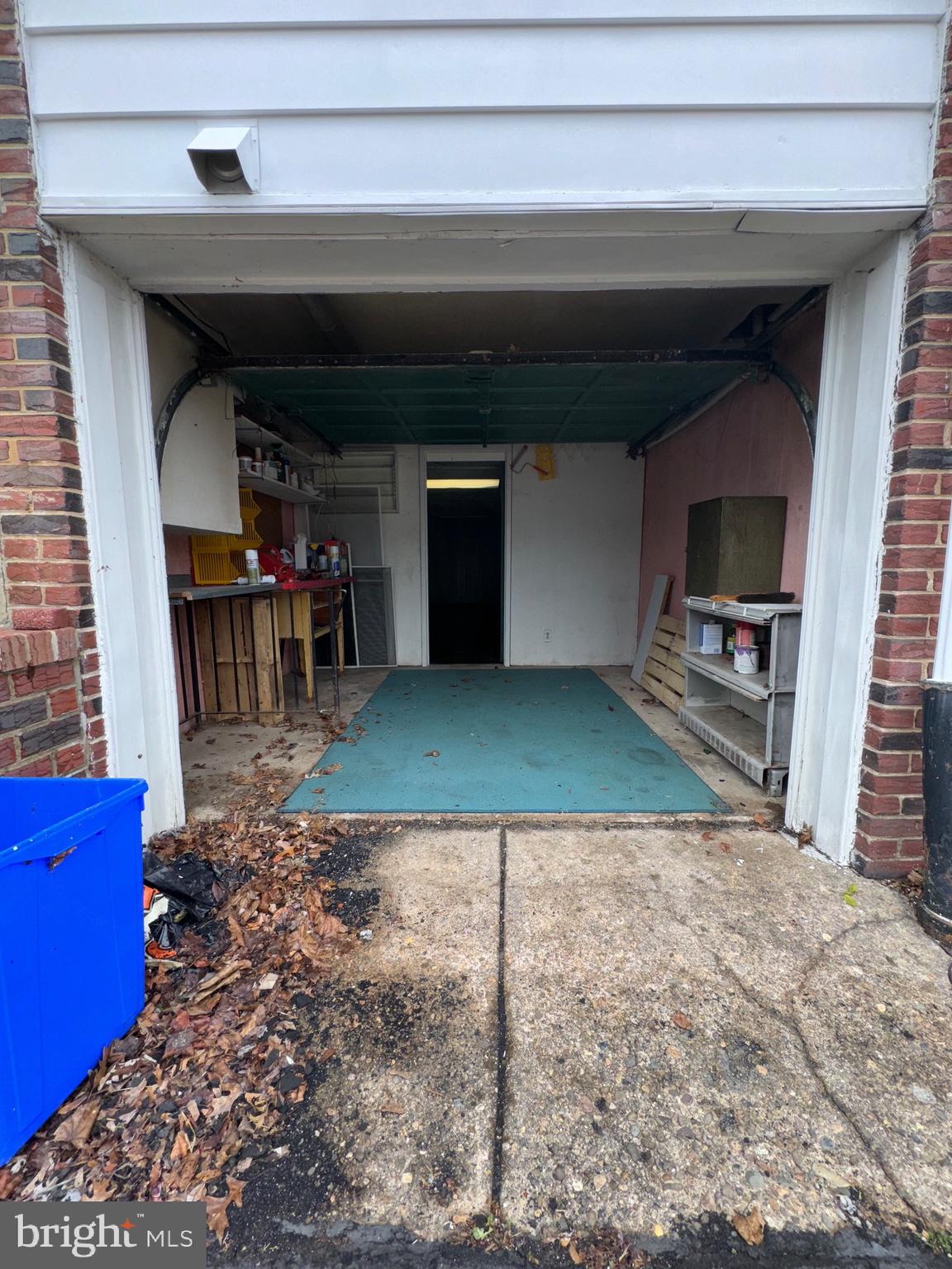 PHILADELPHIA (NORTHEAST) - Residential