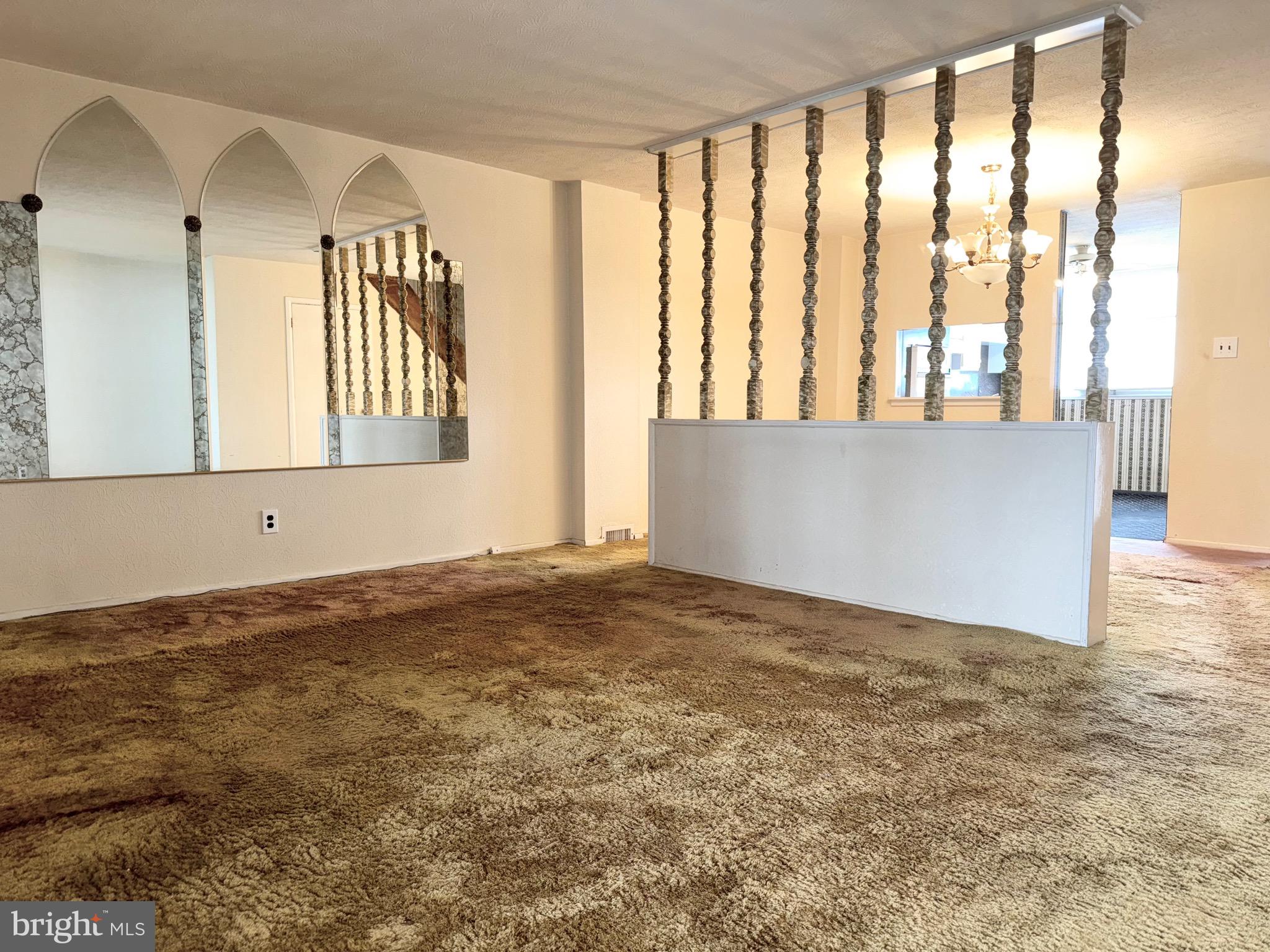 PHILADELPHIA (NORTHEAST) - Residential