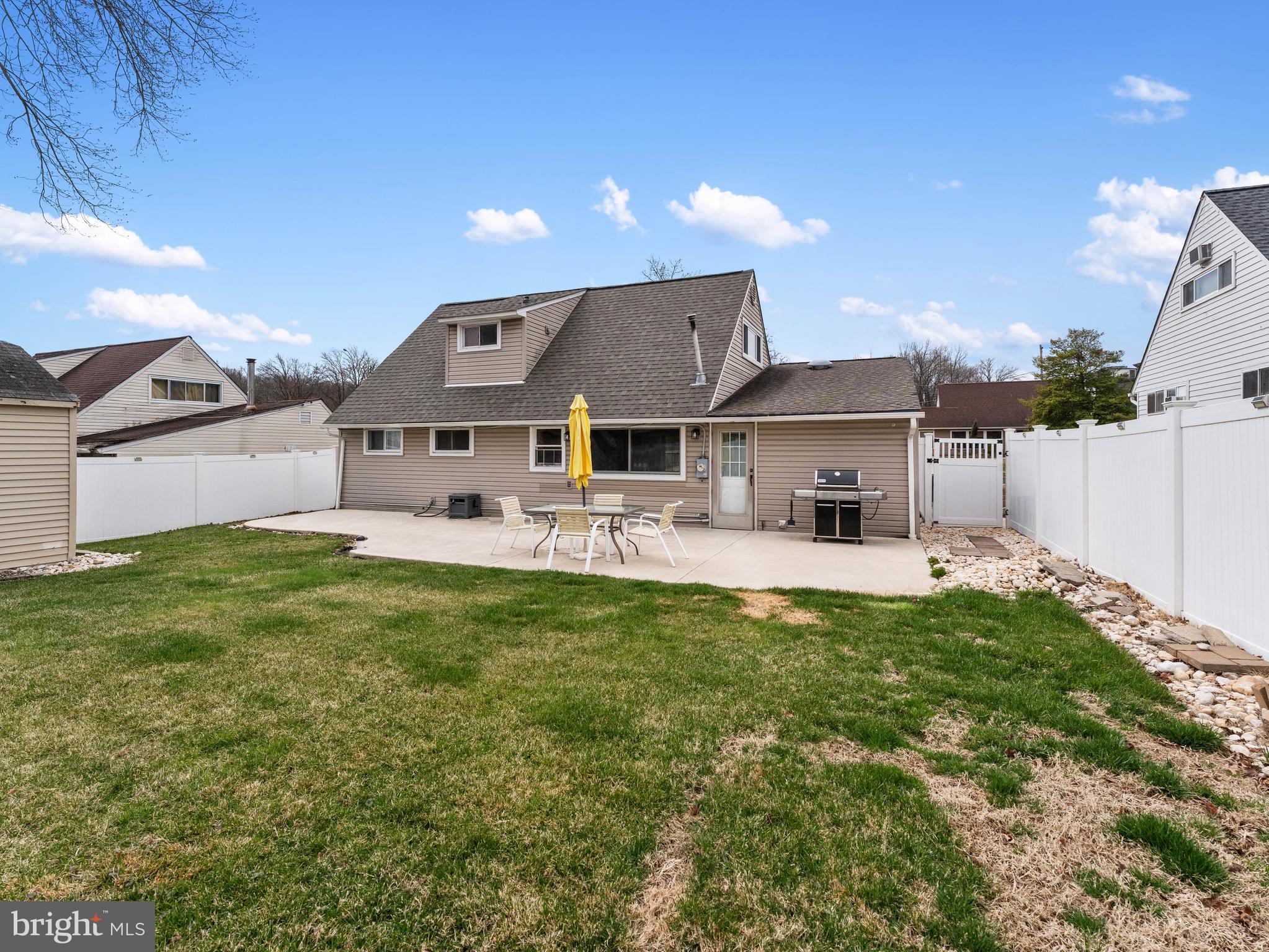 VERMILION HILL - Residential