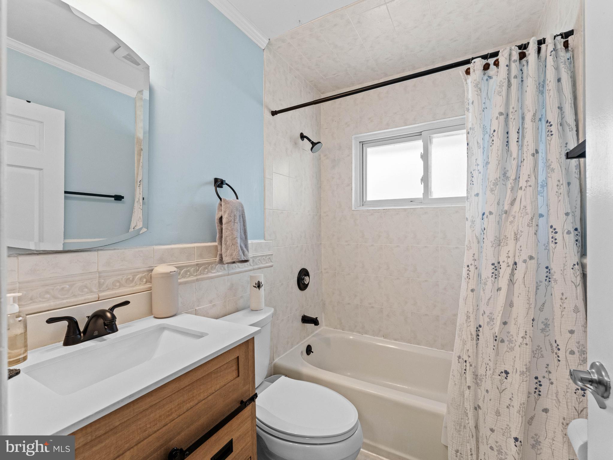 VERMILION HILL - Residential