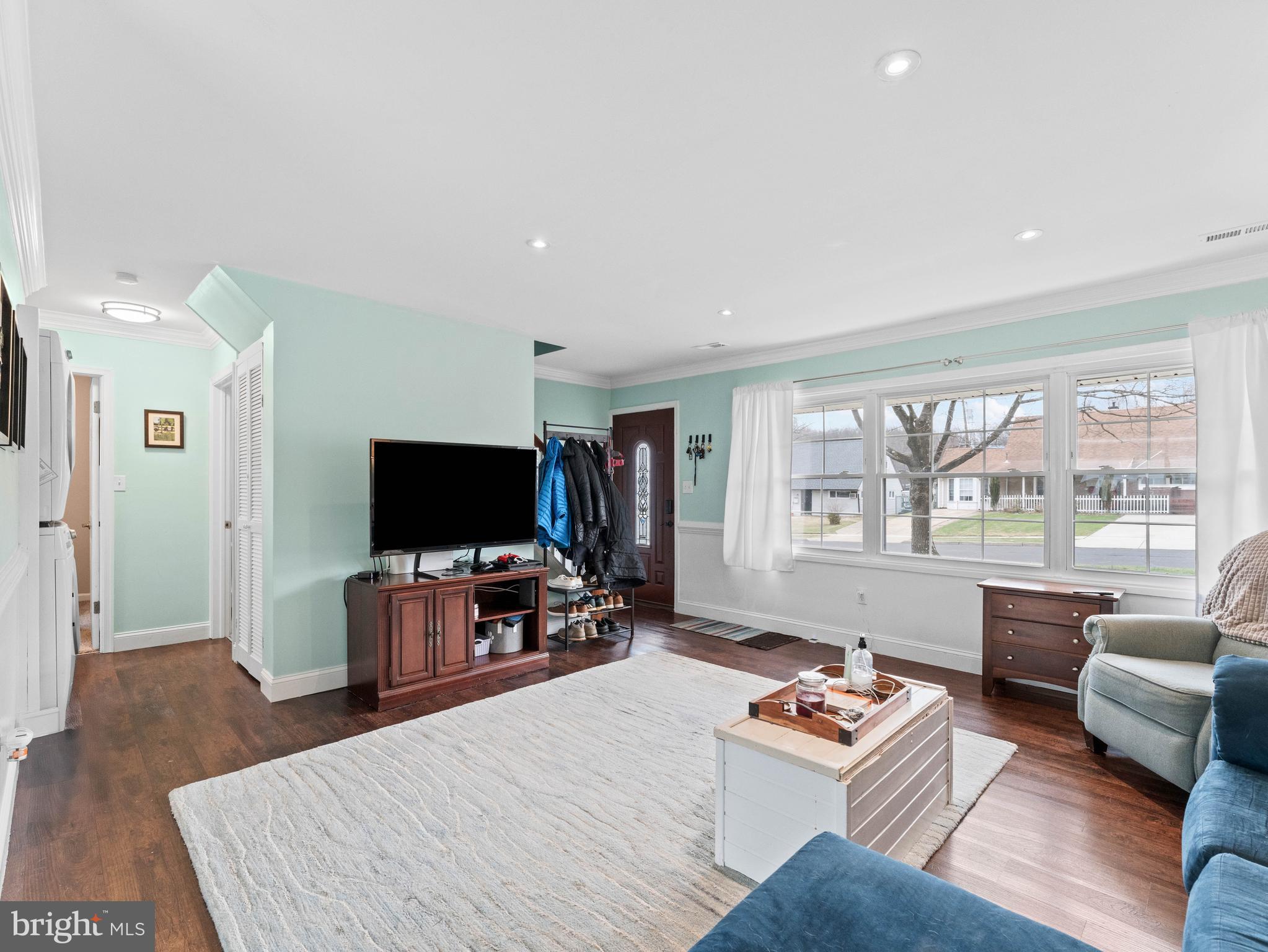 VERMILION HILL - Residential