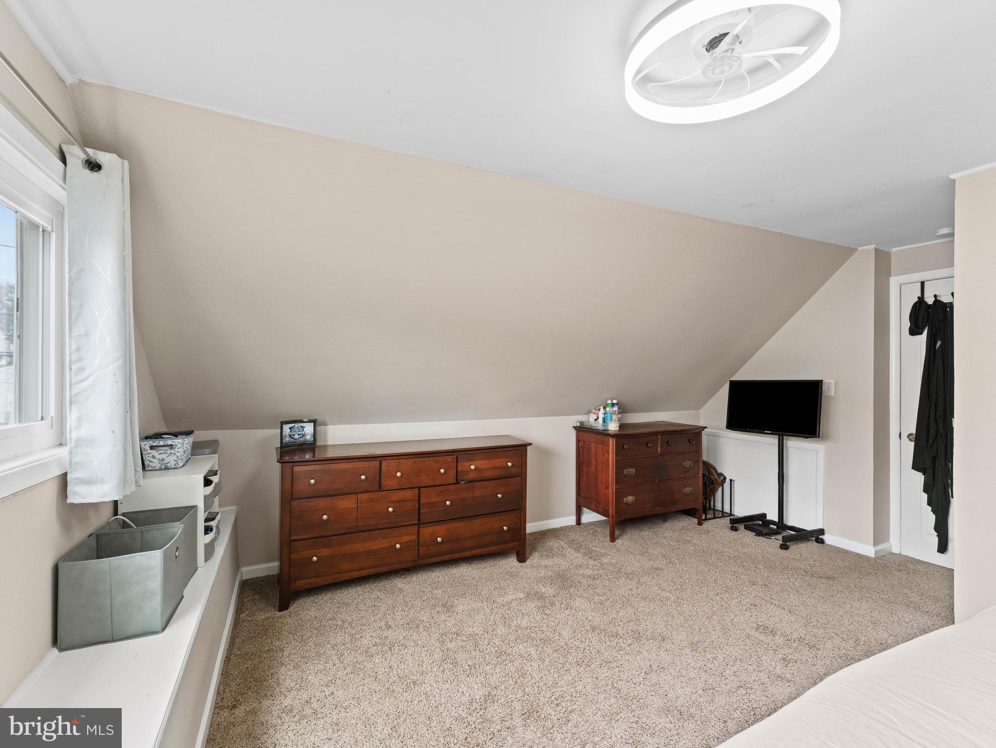 VERMILION HILL - Residential