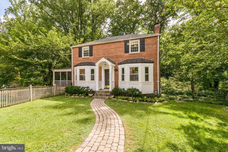 Updated, bright charming renovated 3 BR,2.5 BA cul-de-sac Colonial on almost half an acre! Incredible park views & stream running though the property! Deceptively large, kitchen with granite, stainless steel appliances*Lovely screened porch*Office space*Beautiful hardwoods*Walkway to park/trails! Conveniently located close to shops, parks, schools & major commuting arteries*AVAILABLE IMMEDIATELY!*This home is professionally managed by Chambers Theory Property Management.*Please contact Heather P for details on viewing & applying for this home.*HeatherP@chamberstheory.com or call 703.302.0346