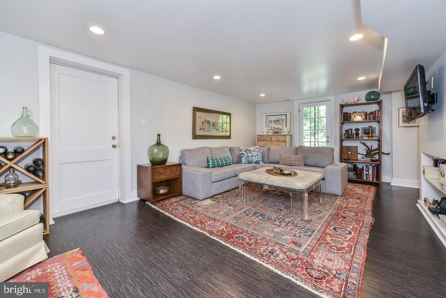 LEE HEIGHTS - Residential Lease