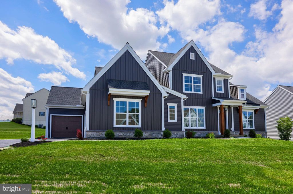 Photo of 156 BONNEVILLE DR, RONKS, PA 17572 (MLS # PALA2029958)