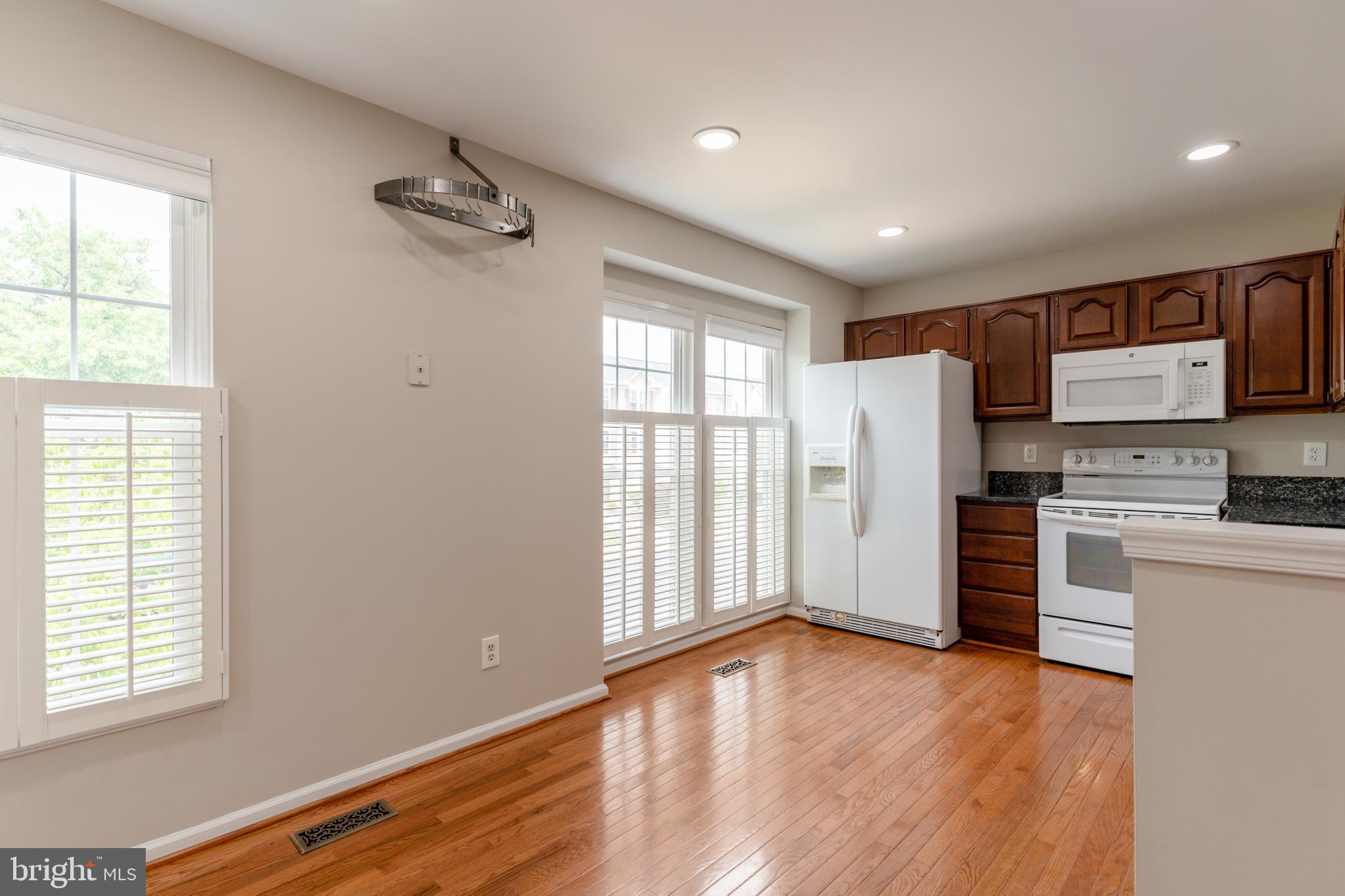 KINGSTOWNE - Residential