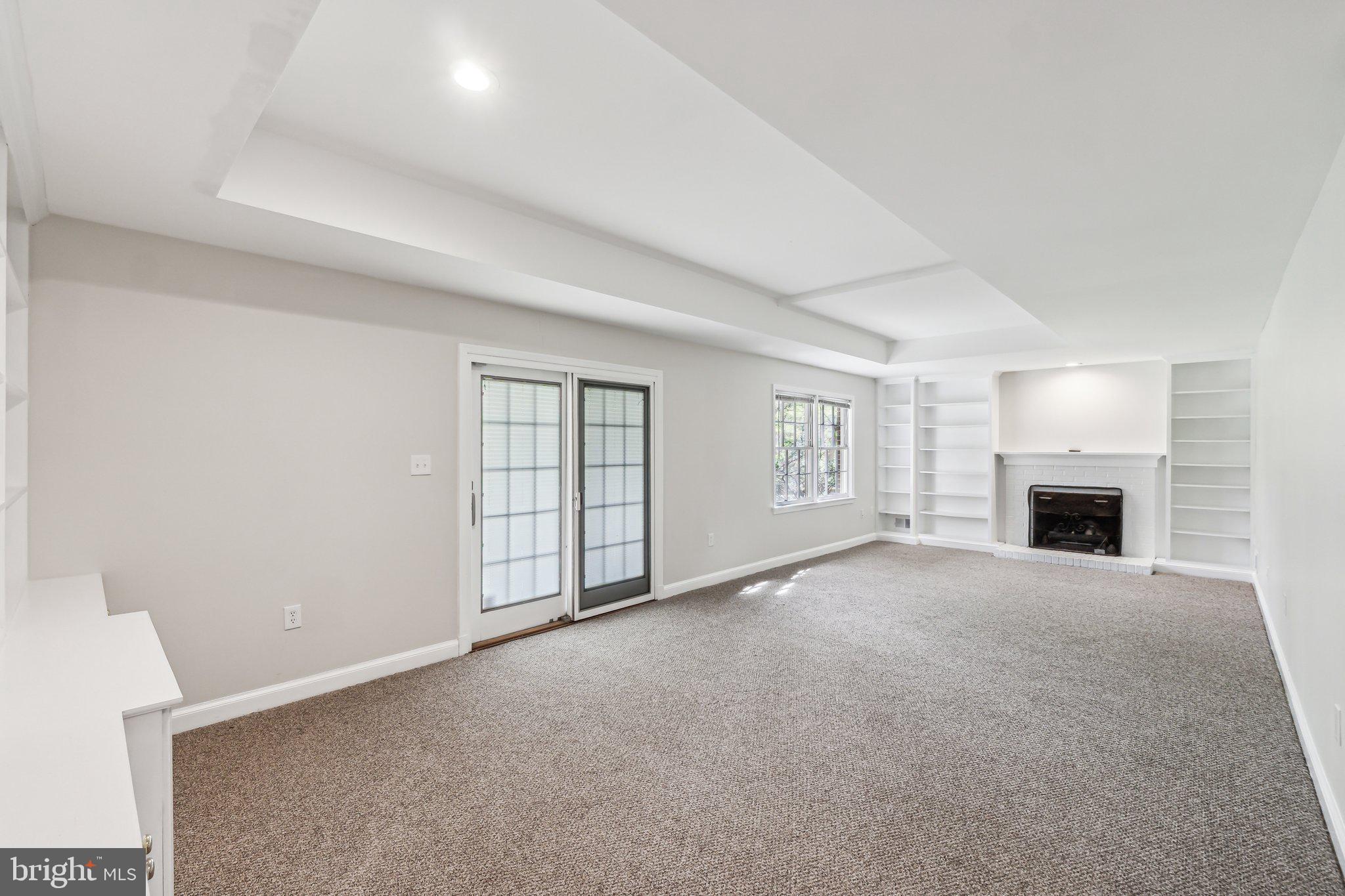 MCAULEY PARK - Residential