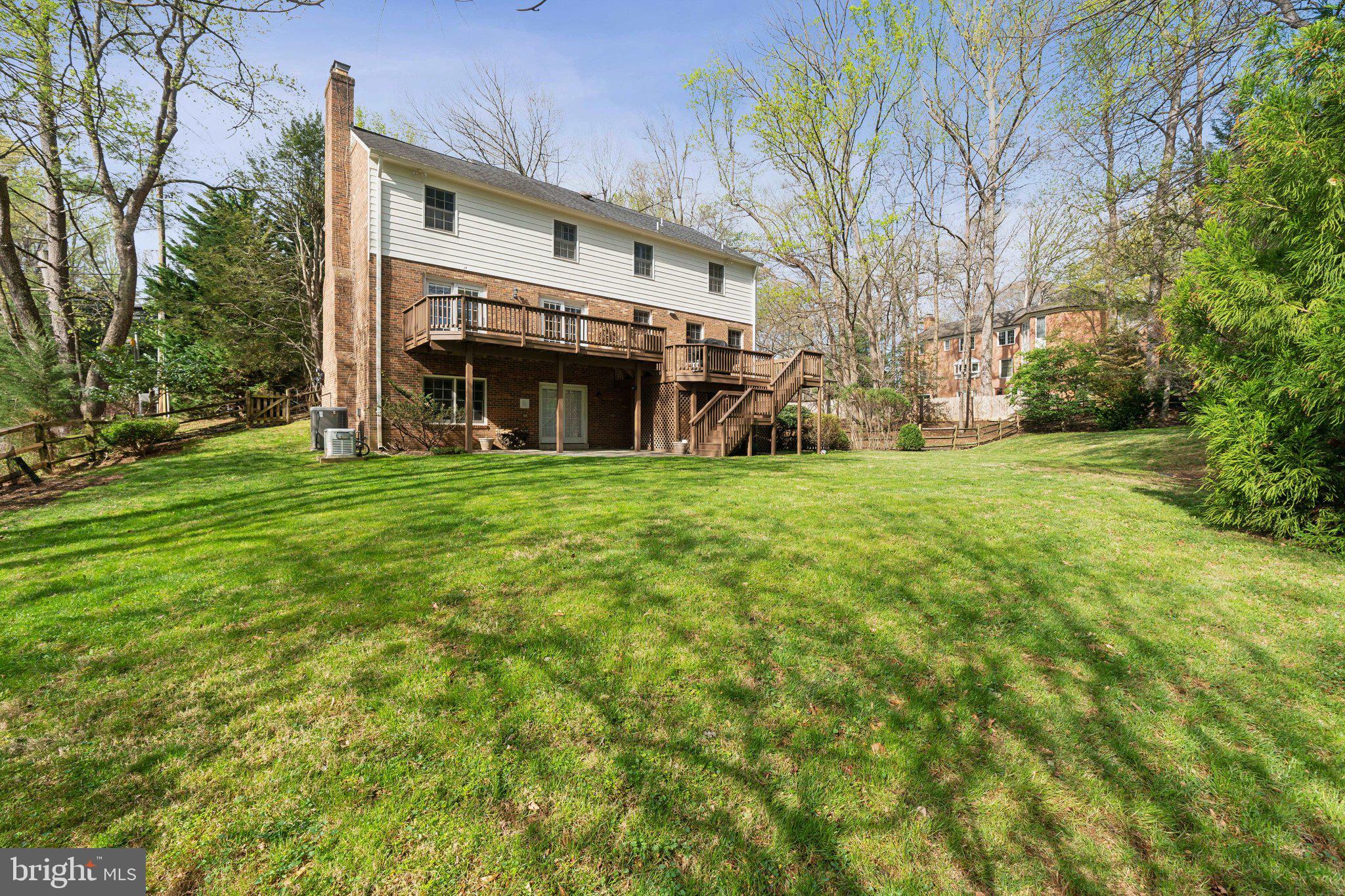 MCAULEY PARK - Residential