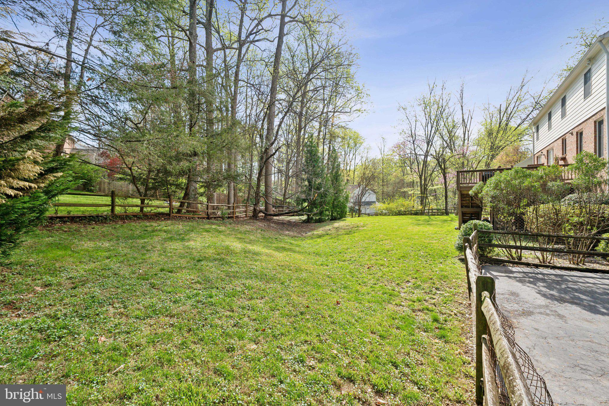 MCAULEY PARK - Residential