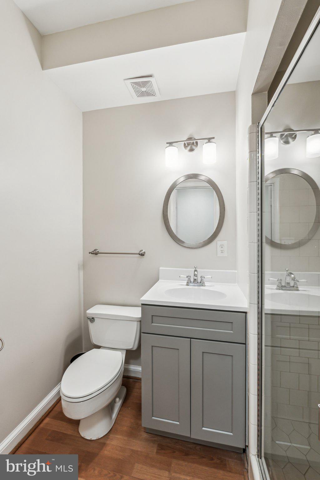 MCAULEY PARK - Residential