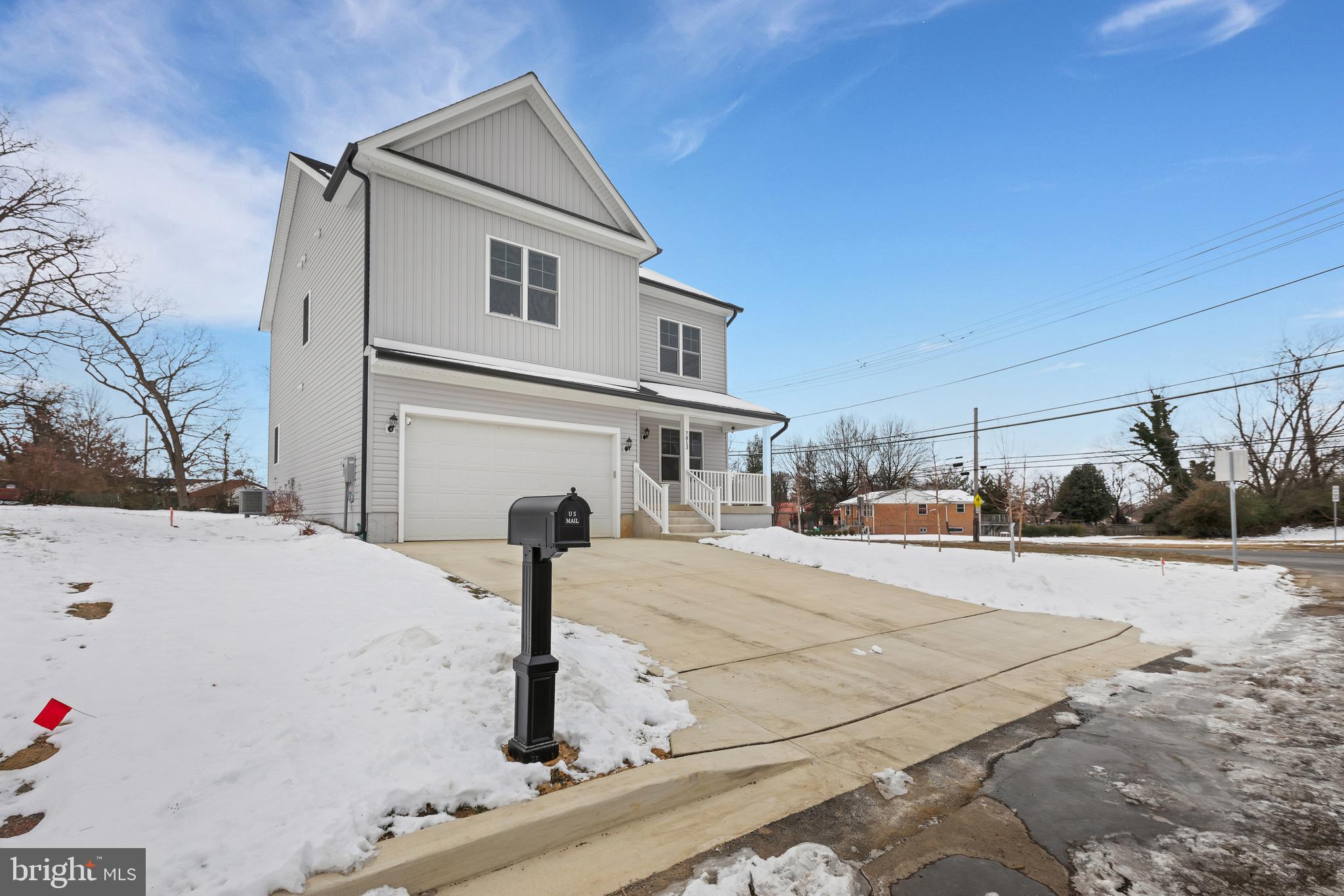 🏡 Welcome Home to 7813 Jordan Park Blvd! 🏡
This awesome new place has everything you’re looking for! Sitting pretty on a corner lot, this home has 4 big bedrooms, 3 full baths, and a convenient powder room. The hardwood floors throughout add warmth and style, while the second-floor laundry room makes life so much easier.
You’ll love the spacious kitchen—it’s got granite countertops and a center island that’s perfect for hosting or just hanging out with the family. And with a large, unfinished walkout basement, you’ve got all the space you need to make it your own—think gym, game room, or extra storage!
🚗 Location, Location! Just a quick drive to Washington, D.C., and close to the Blue Metro Line and main commuting routes, this place makes getting around a breeze.
Ready to see it in person? Schedule a tour today and come check out 7813 Jordan Park Blvd!
