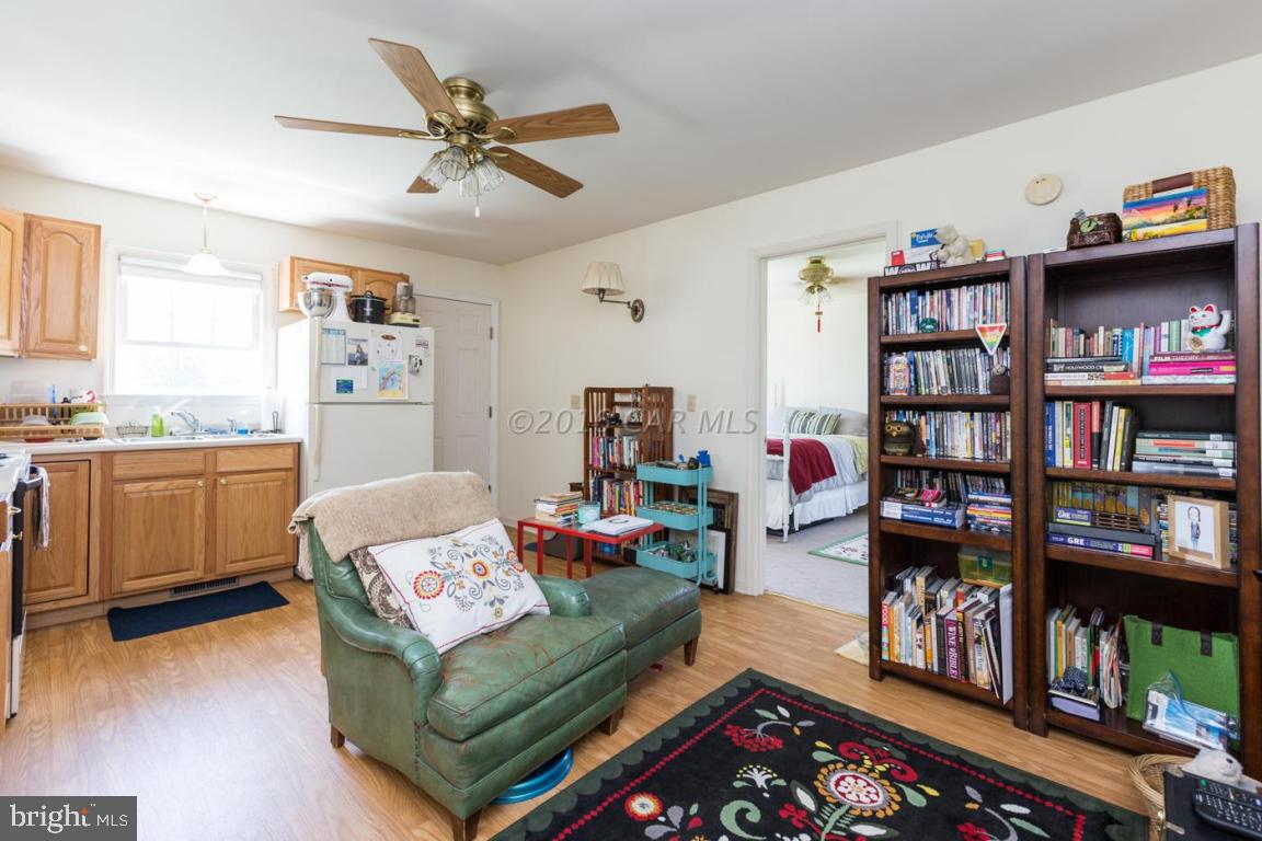 EQUESTRIAN ACRES - Residential