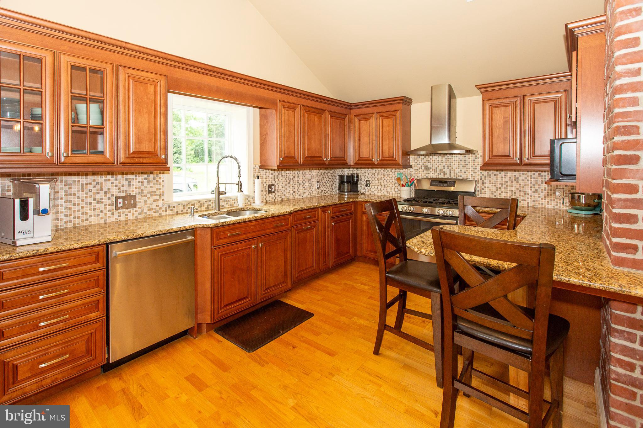 529 KEYSTONE DRIVE