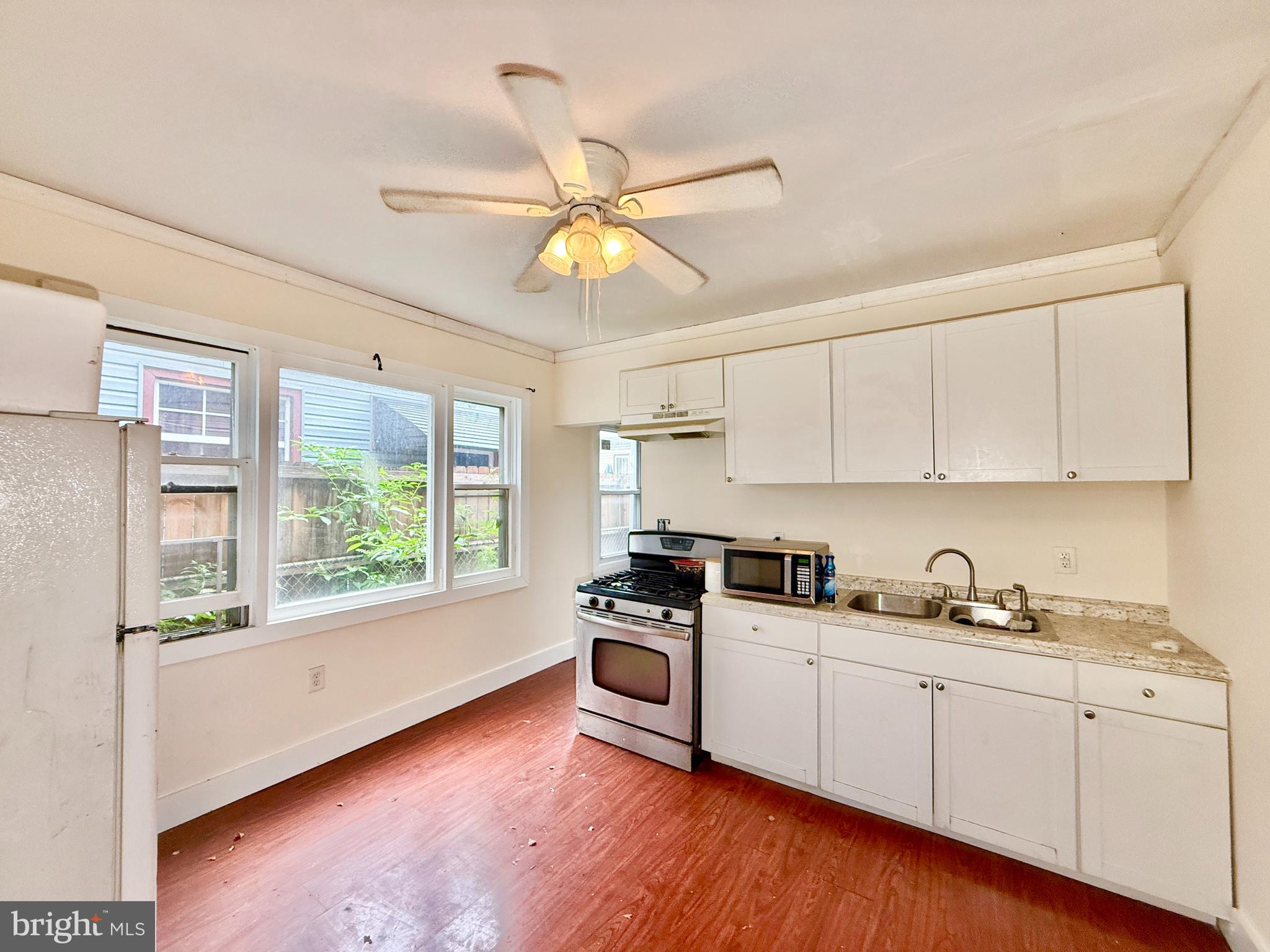 224 N KING STREET