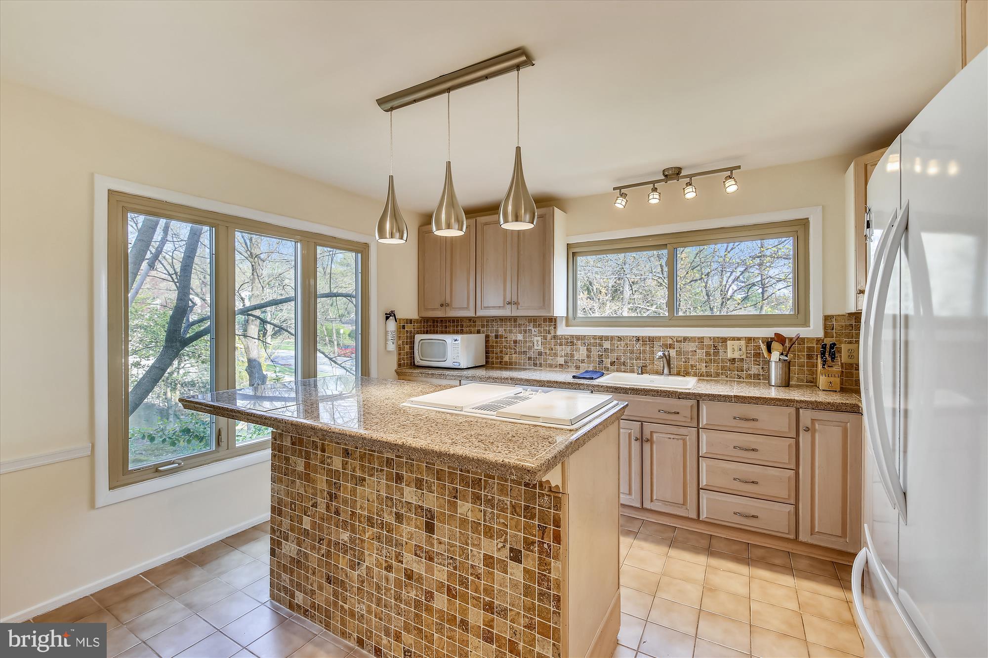 CARTER HILL - Residential