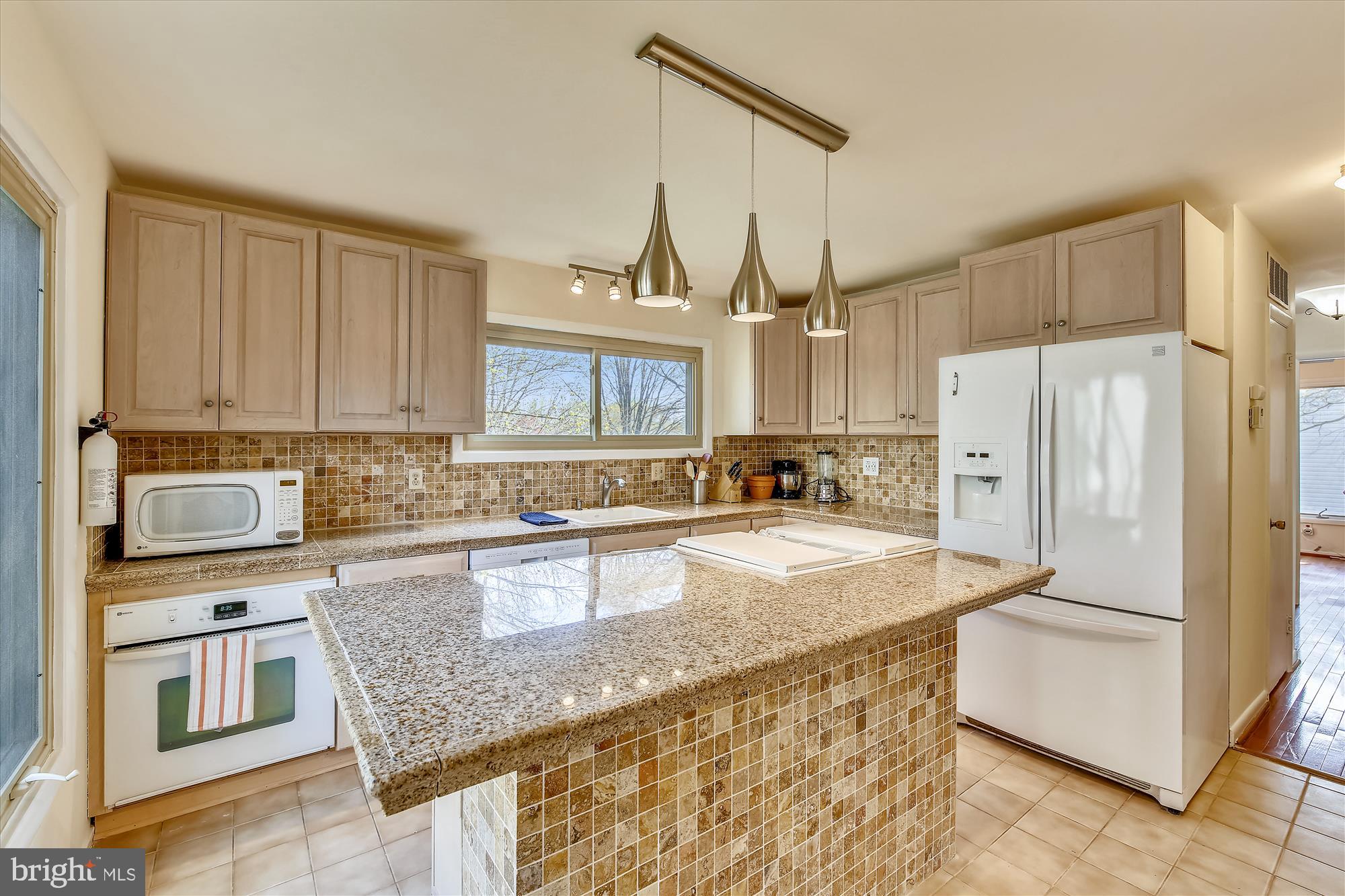 CARTER HILL - Residential