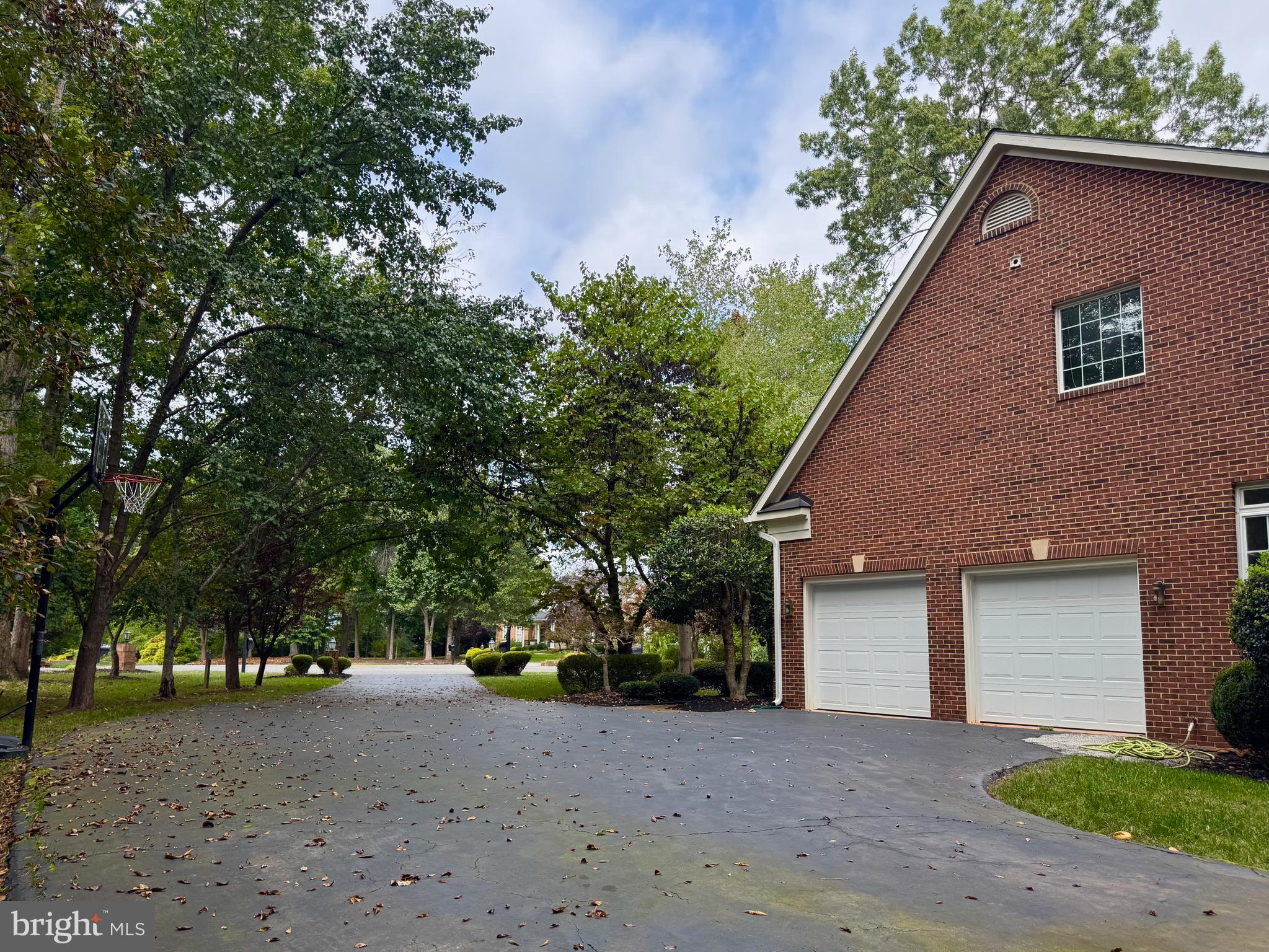 FAWN LAKE - Residential