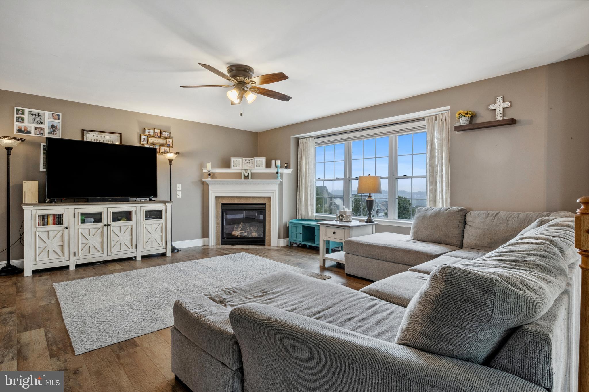 560 NANTUCKET DRIVE