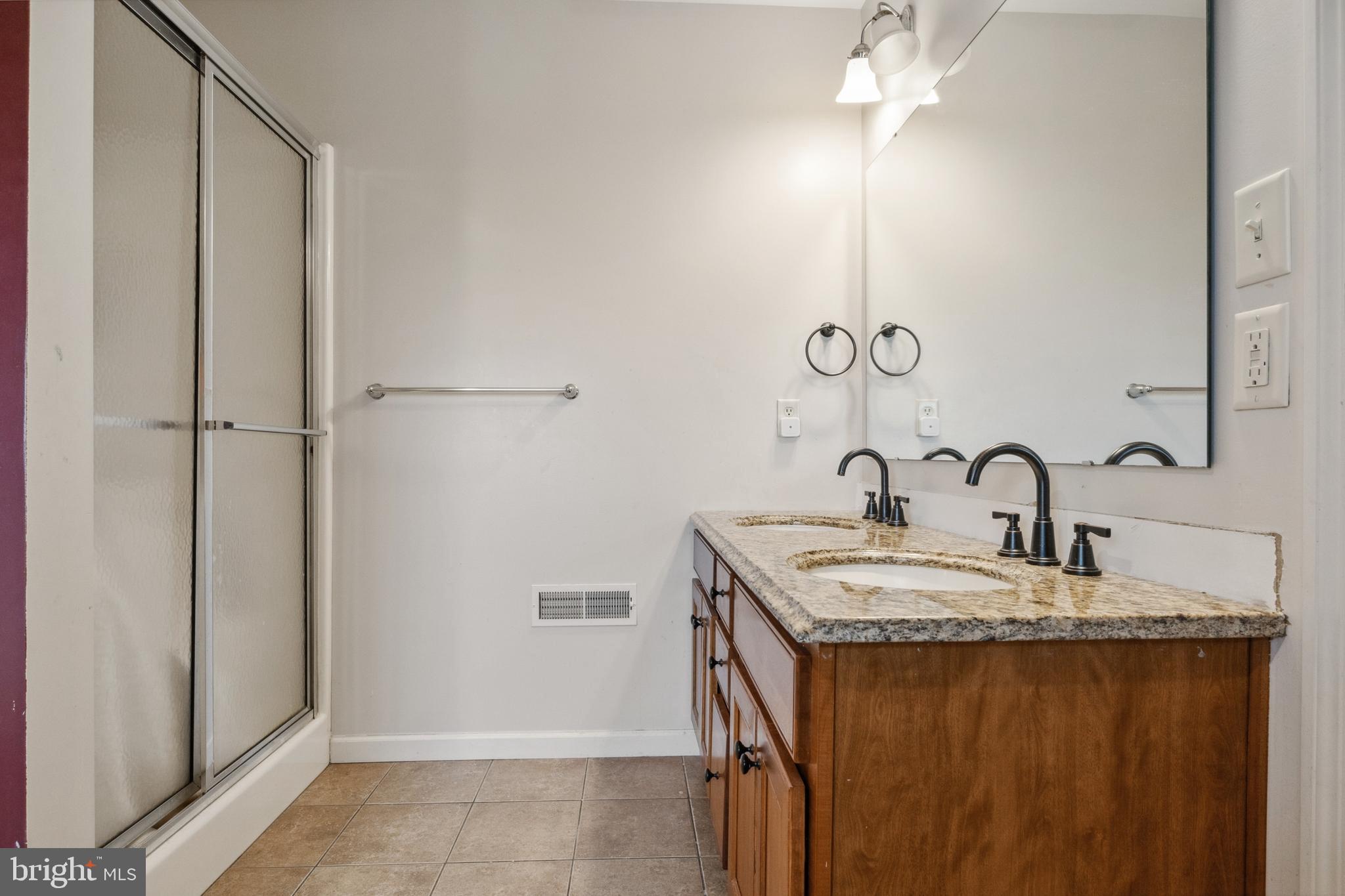CAMBRIDGE HEIGHTS - Residential