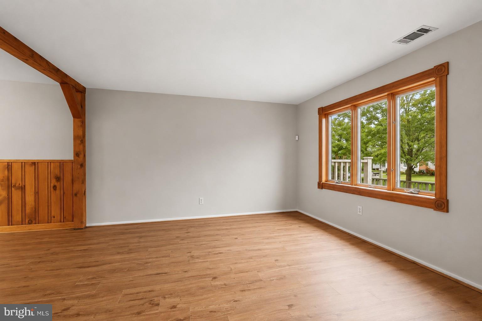 3131 RYERSON CIRCLE