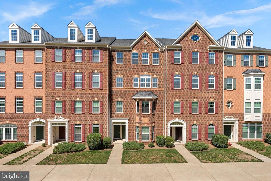 Enjoy this charming townhome-style condo nestled in the heart of Ashburn. This home offers a comfortable and functional layout with 3 bedrooms and 2.5 baths, providing ample space for relaxing or entertaining. The main level features an open floor plan that seamlessly connects the living, dining, and kitchen areas, with large windows allowing for plenty of natural light. Upstairs includes a spacious primary suite with an en-suite bathroom and generous closet space, along with two additional bedrooms perfect for guests or a home office. Located in a desirable Morley Corner,  close to shopping, dining, parks, and schools, this home also offers easy access to major highways, public transportation including the Silver Line Metro, and Dulles Airport.
