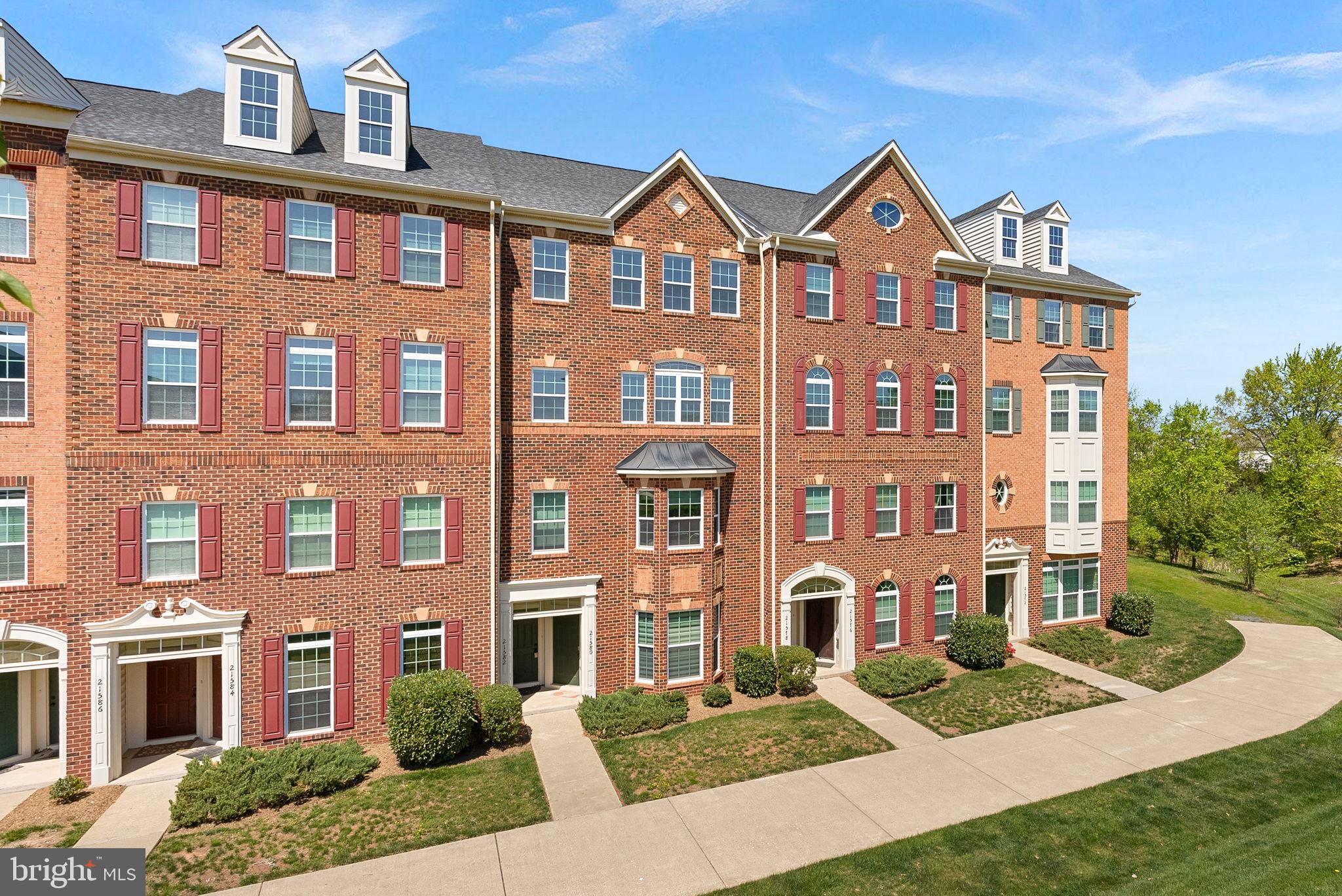 MORLEY CORNER - Residential Lease