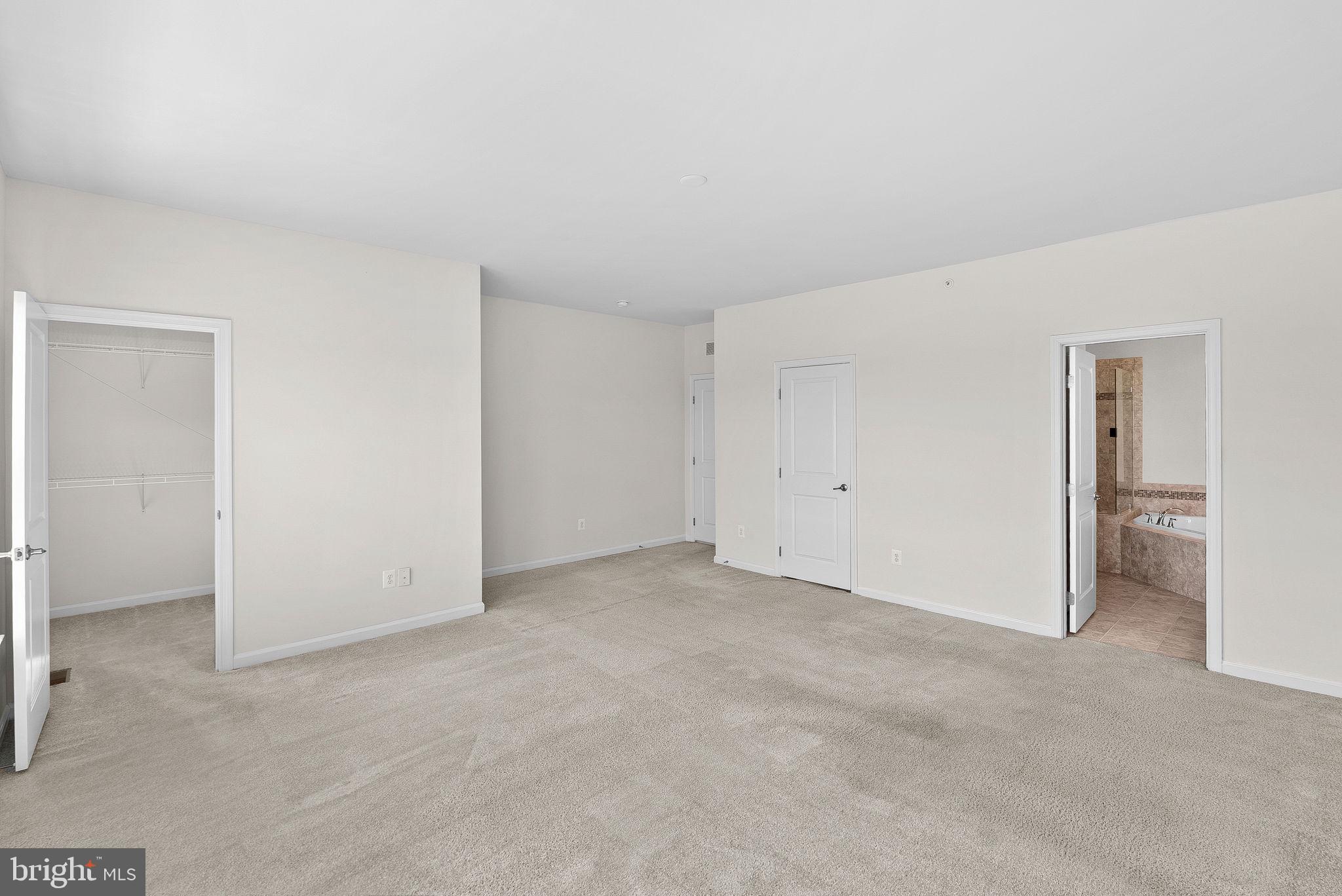 MORLEY CORNER - Residential Lease