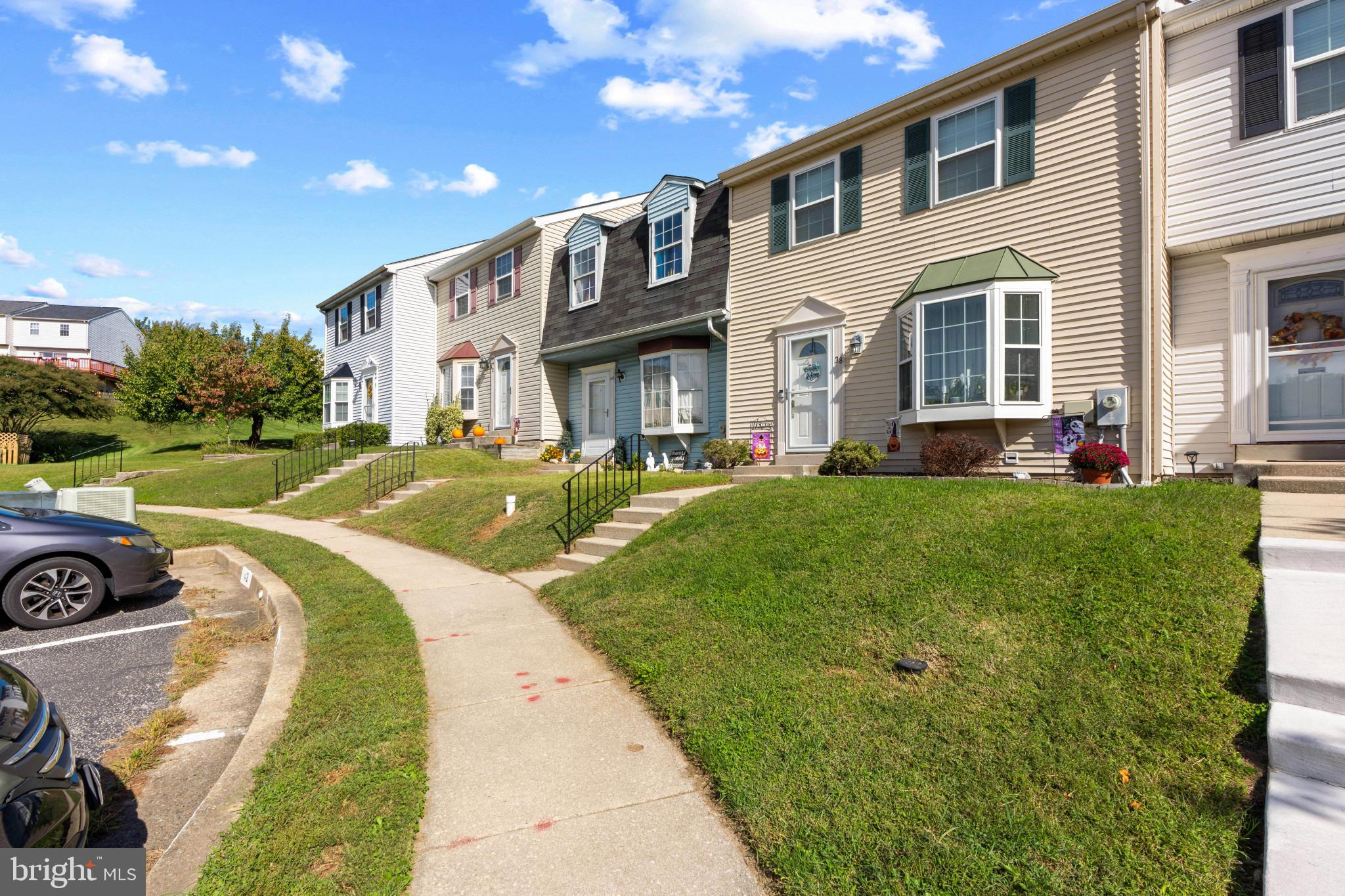 38 CHESTHILL COURT