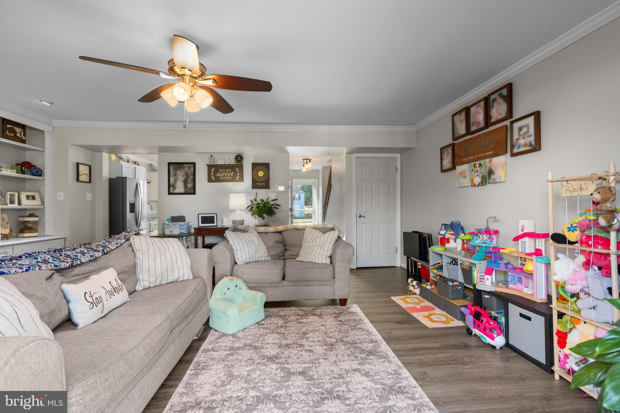 38 CHESTHILL COURT