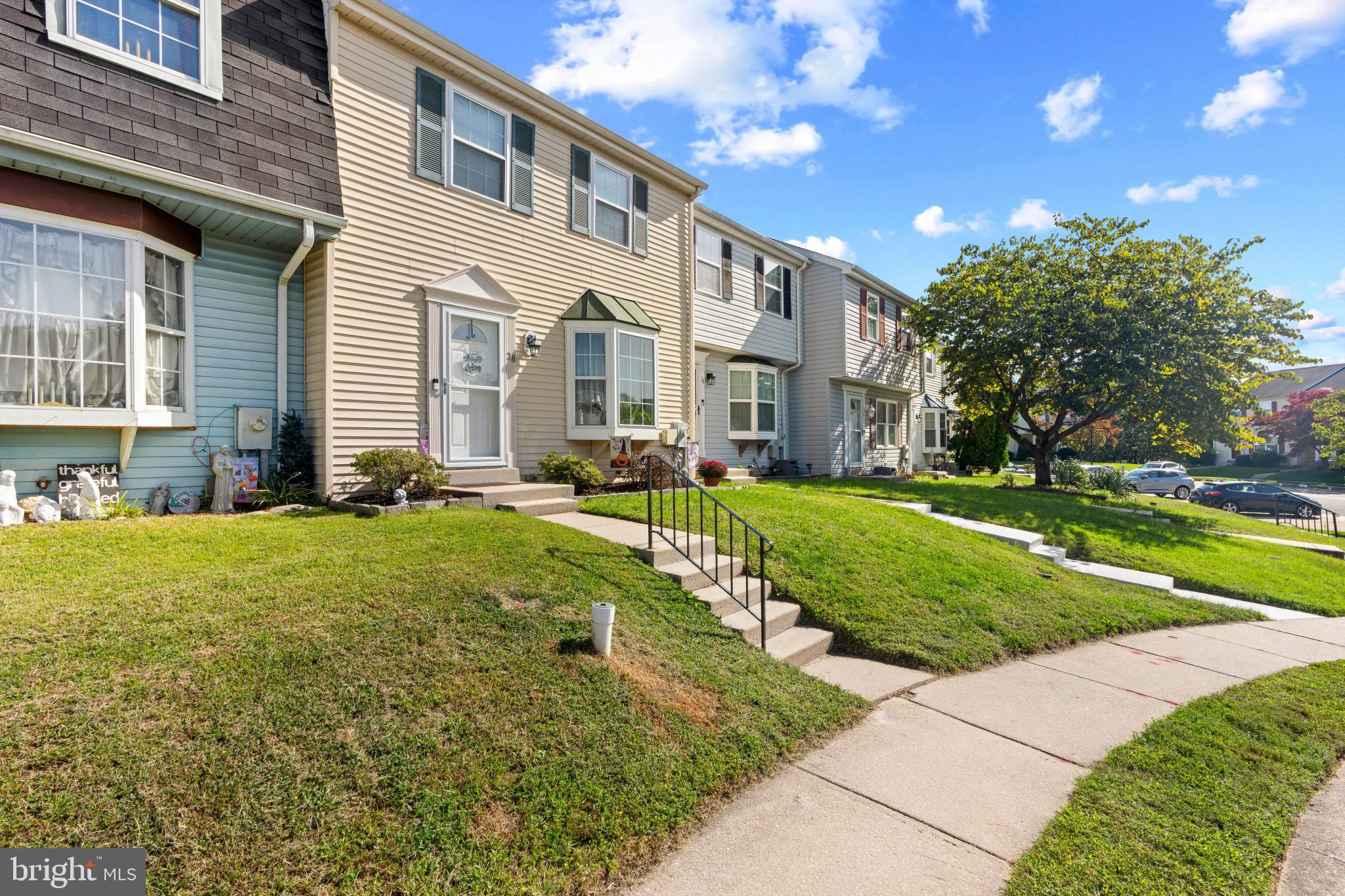 38 CHESTHILL COURT