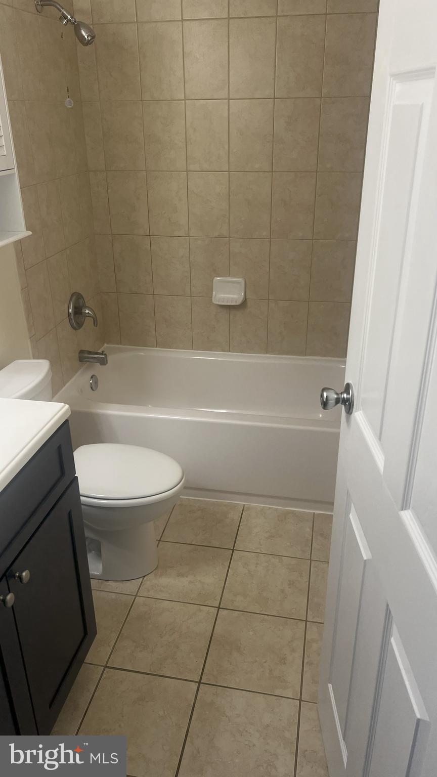 TIMBERLINE-PLAT ONE> - Residential Lease