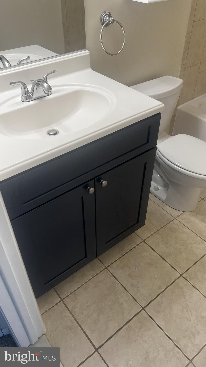 TIMBERLINE-PLAT ONE> - Residential Lease