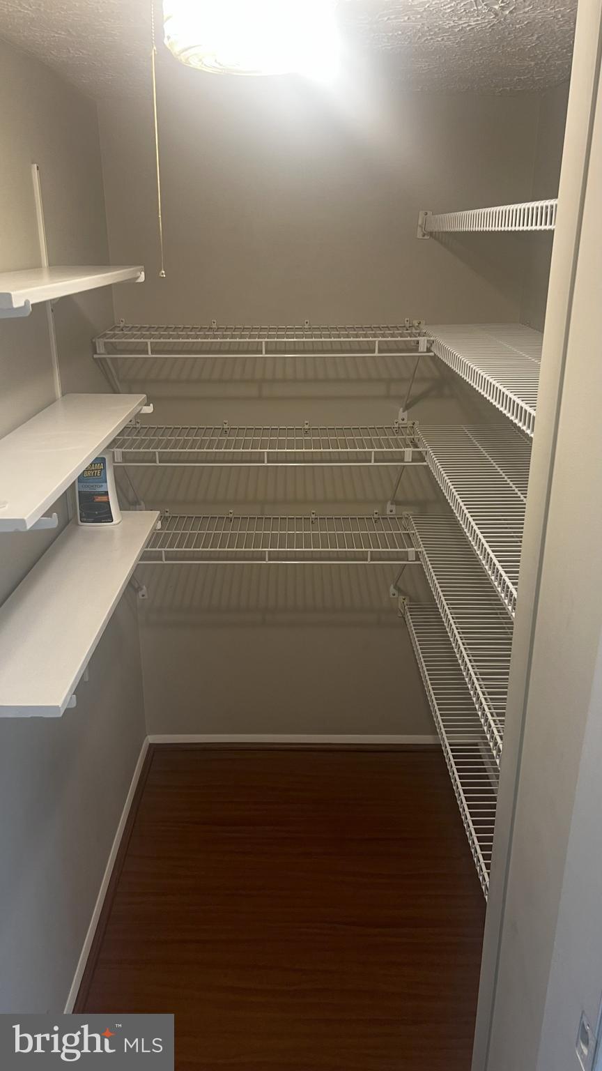 TIMBERLINE-PLAT ONE> - Residential Lease