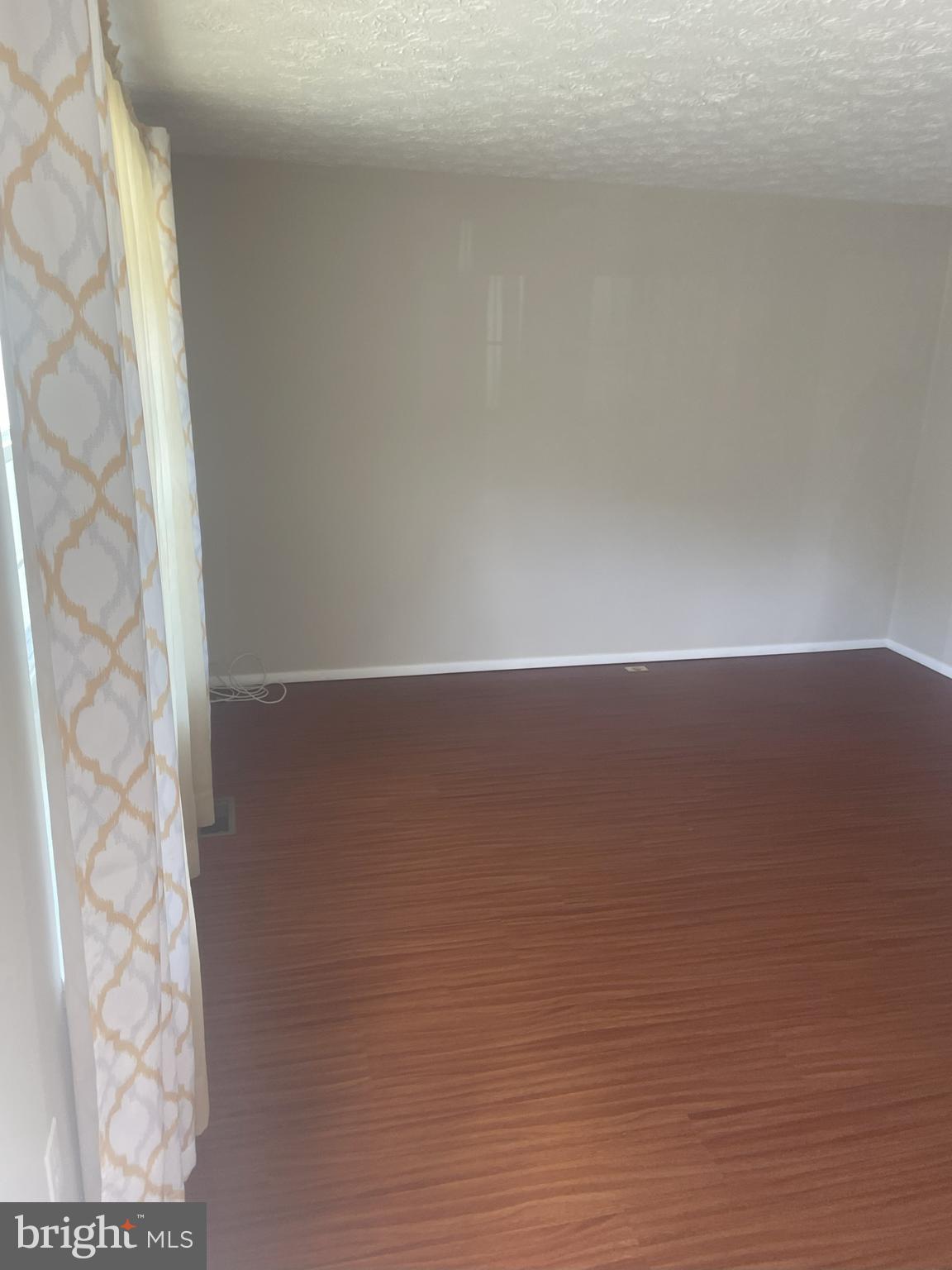 TIMBERLINE-PLAT ONE> - Residential Lease