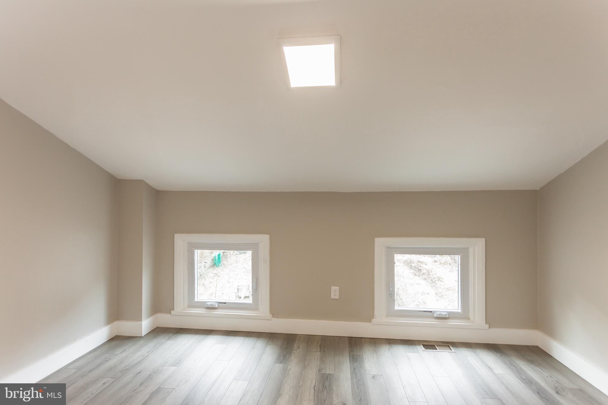 CONSHOHOCKEN - Residential Lease