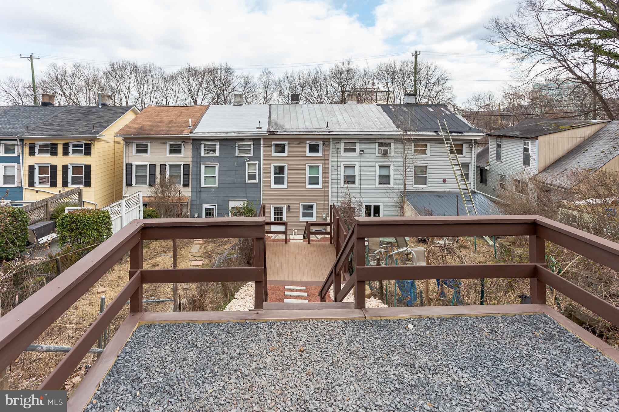 CONSHOHOCKEN - Residential Lease