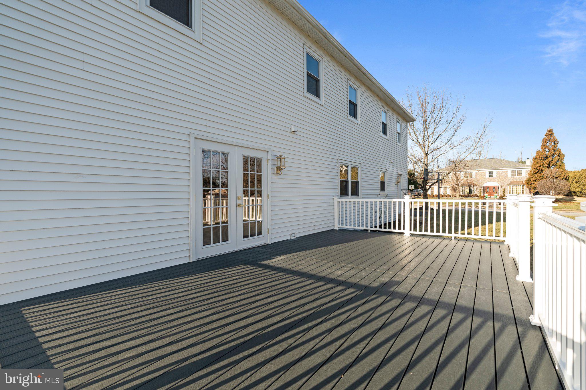 DUBLIN CROSSING - Residential