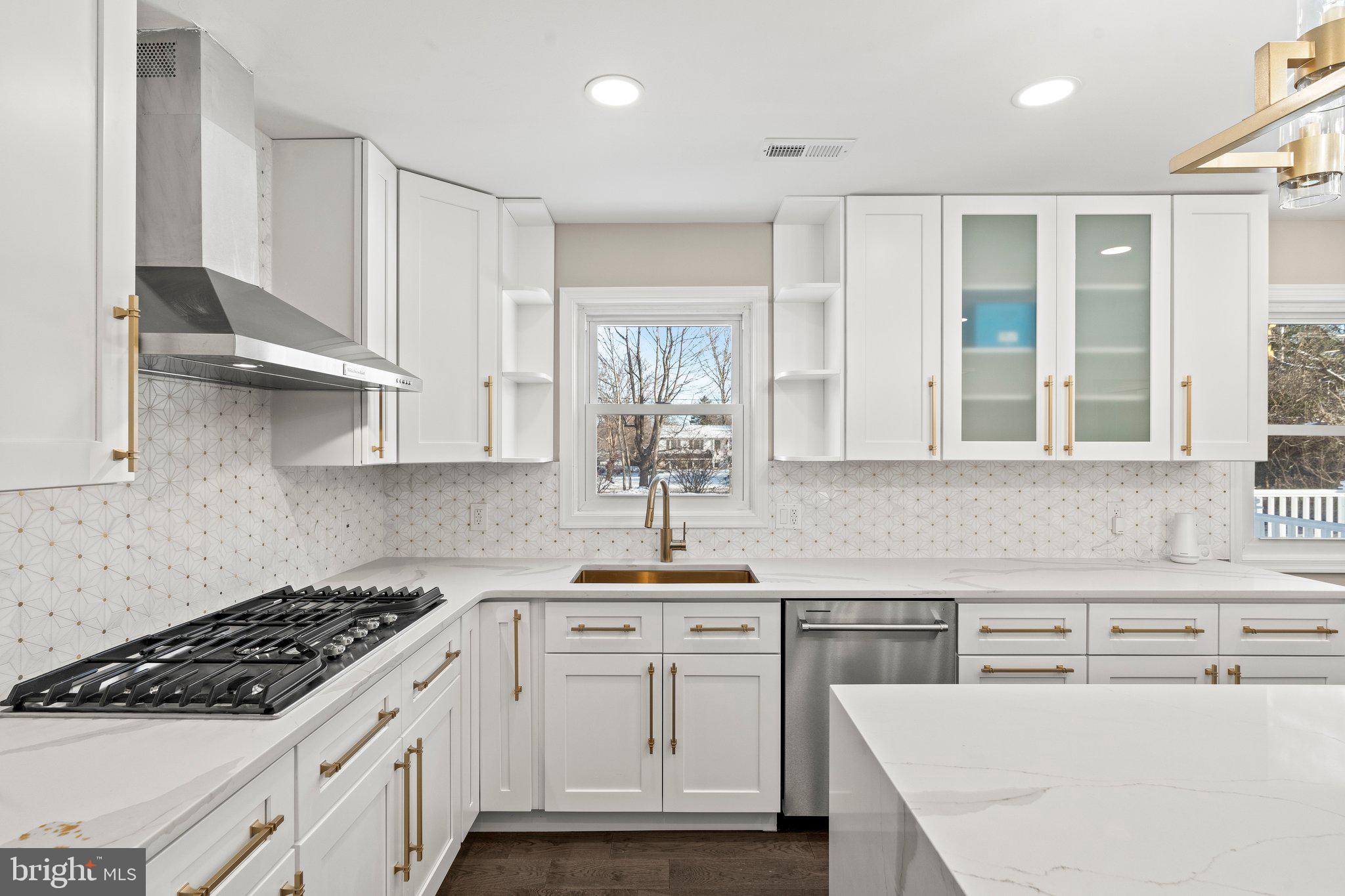 DUBLIN CROSSING - Residential