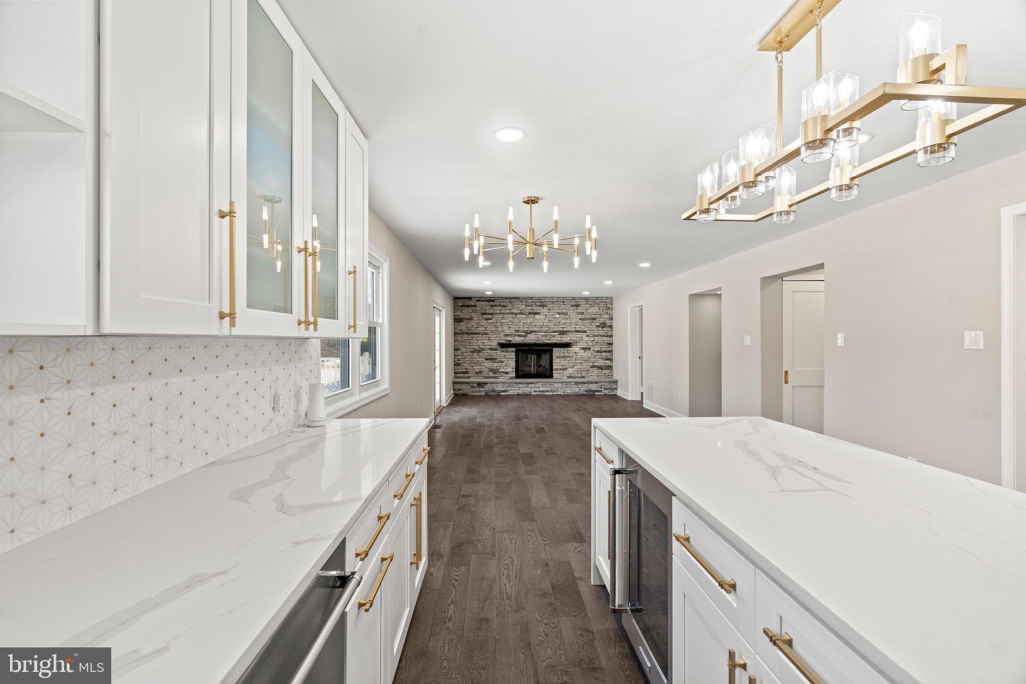 DUBLIN CROSSING - Residential