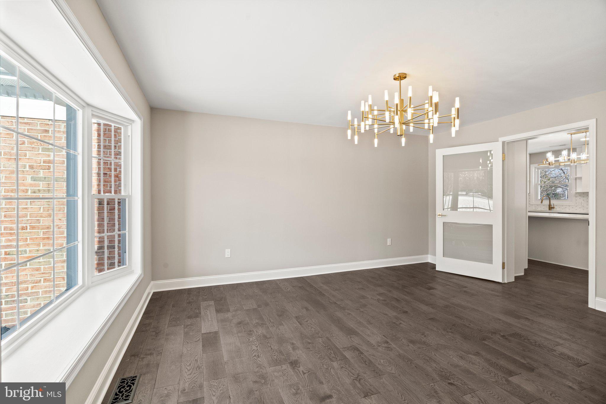 DUBLIN CROSSING - Residential