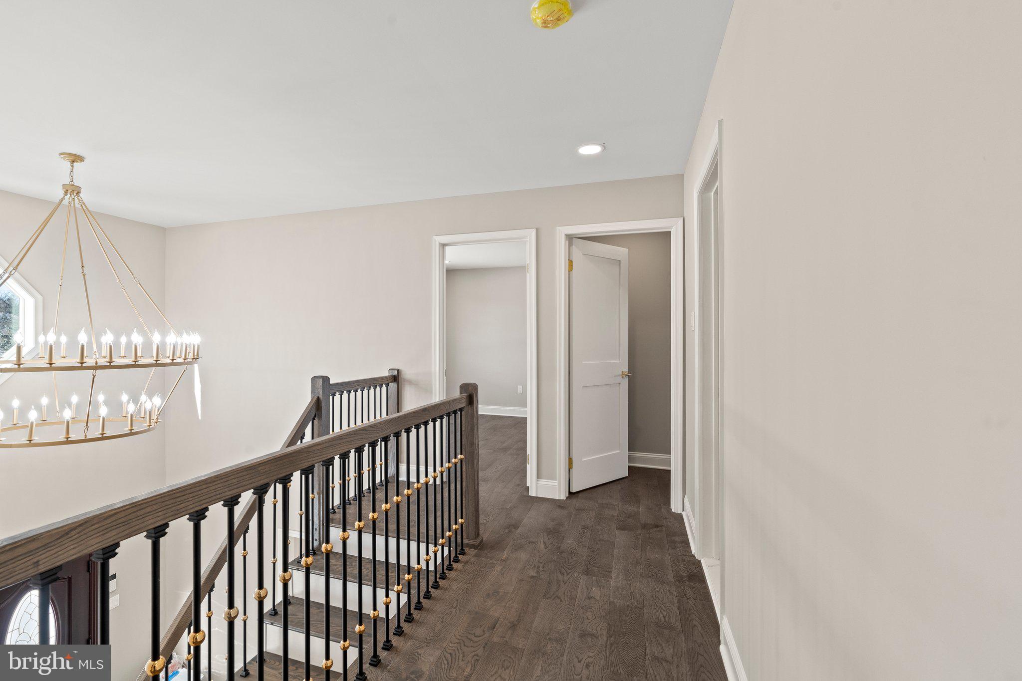 DUBLIN CROSSING - Residential