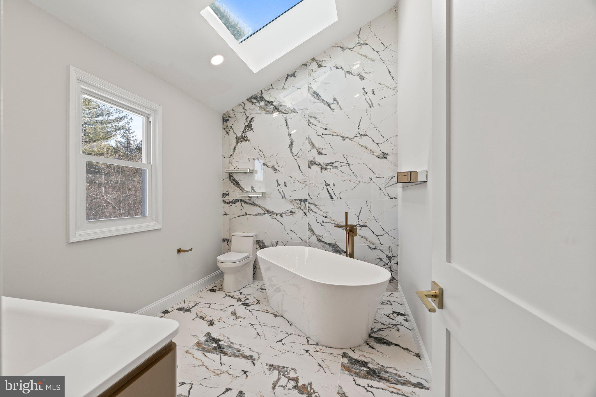 DUBLIN CROSSING - Residential