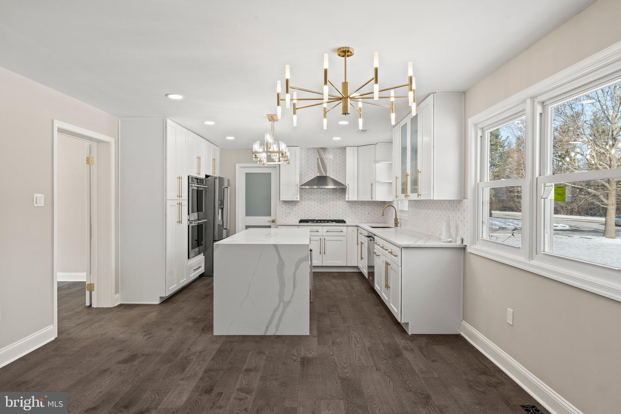 DUBLIN CROSSING - Residential