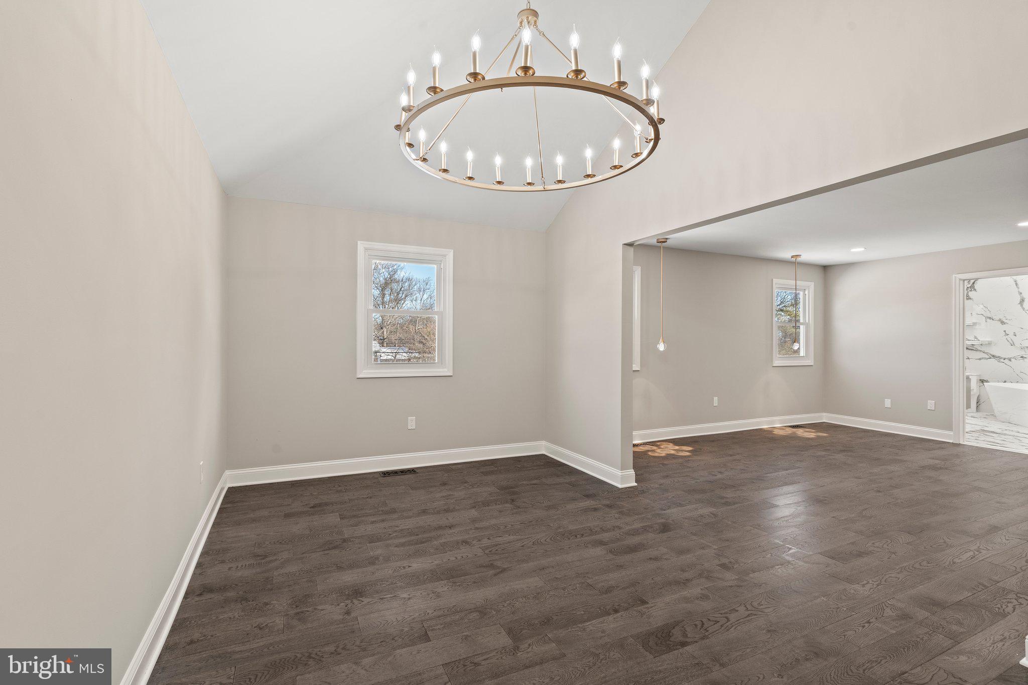 DUBLIN CROSSING - Residential