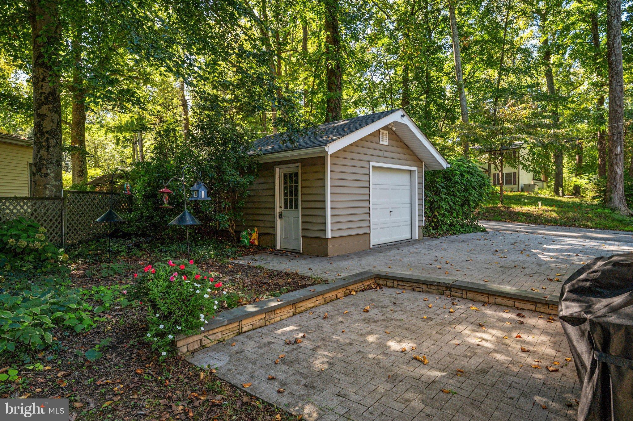 937 FERN TRL TRAIL