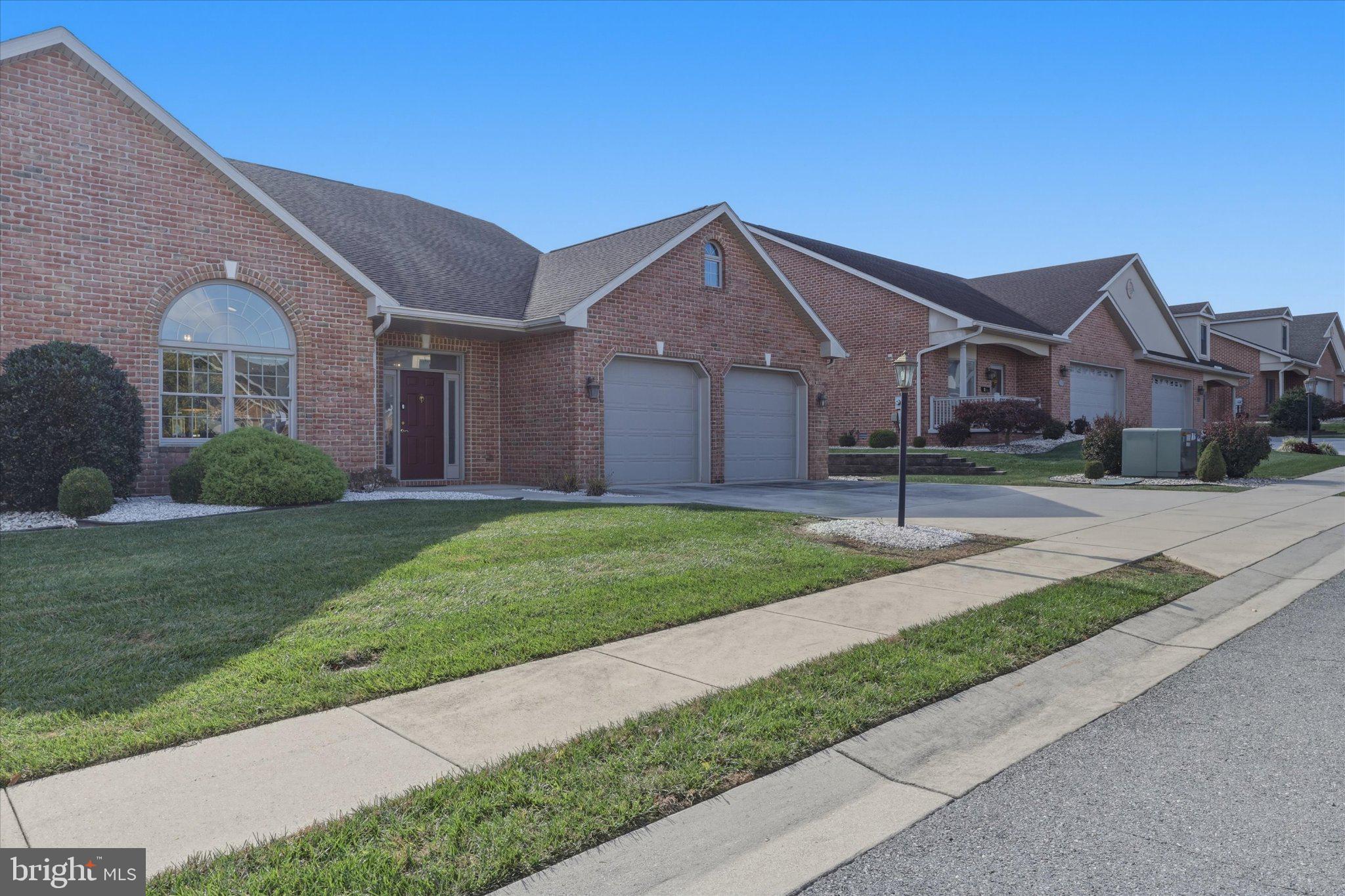 19419 MOONSTONE DRIVE