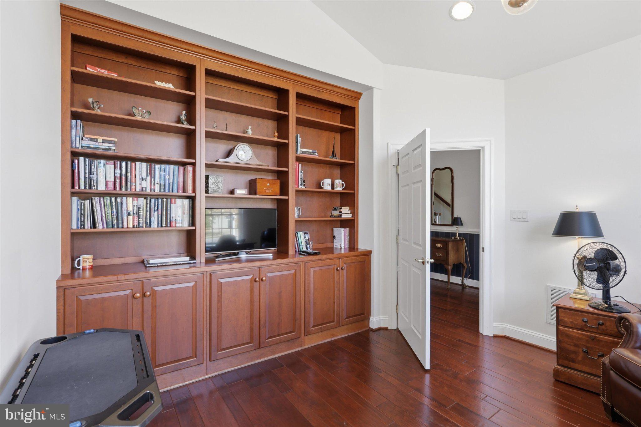 19419 MOONSTONE DRIVE