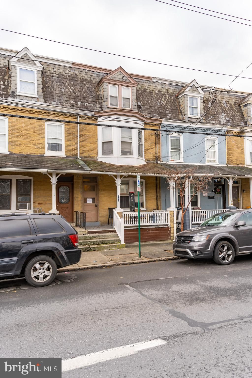 Photo of 680 COLUMBIA AVE, LANCASTER, PA 17603 (MLS # PALA2029972)