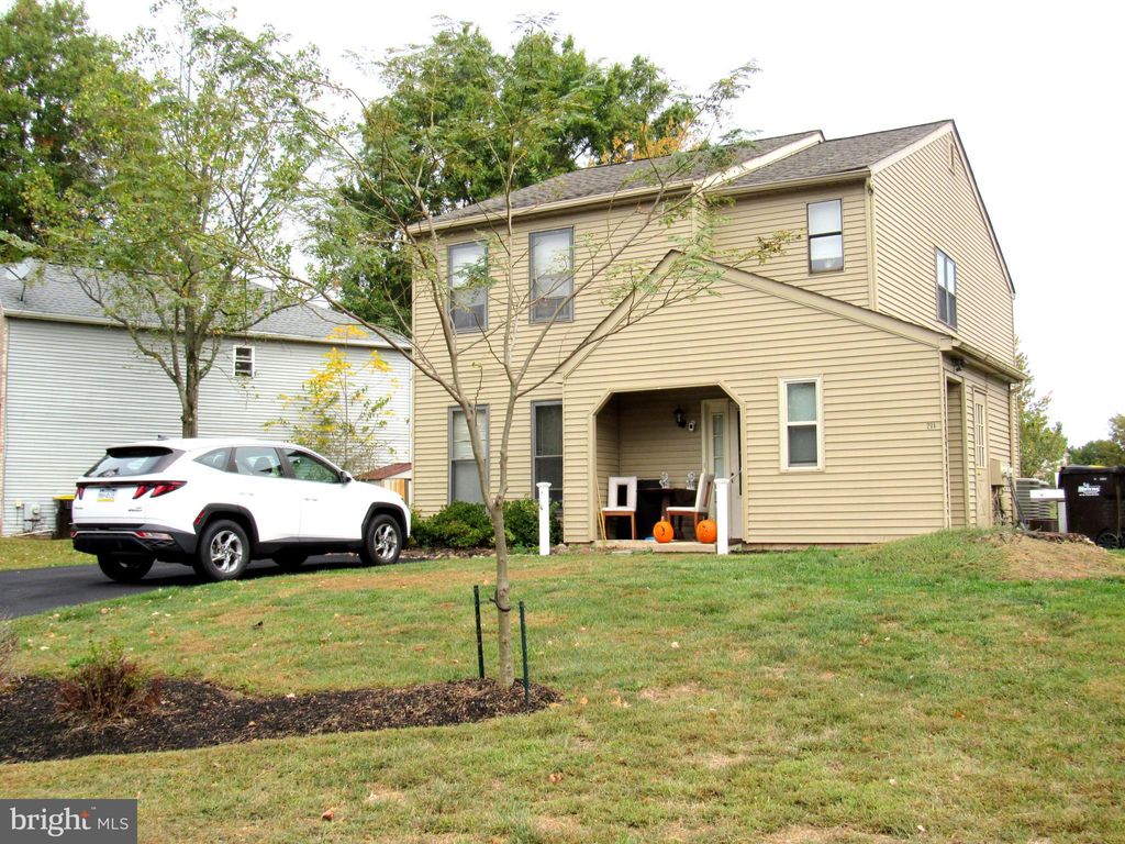 Photo of 292 Florence Drive, HARLEYSVILLE, PA 19438 (MLS # PAMC2158270)